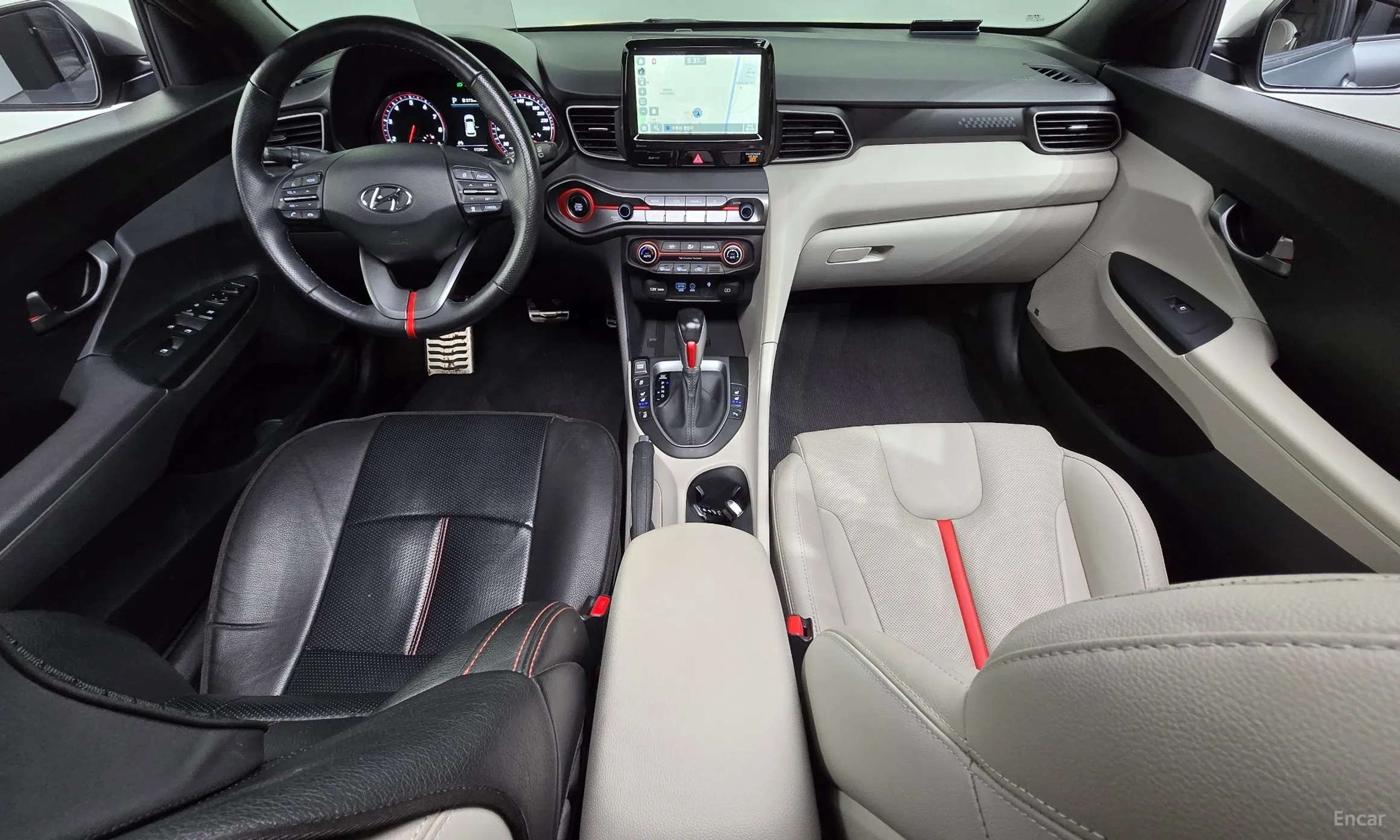 Hyundai Veloster (JS) превью 4