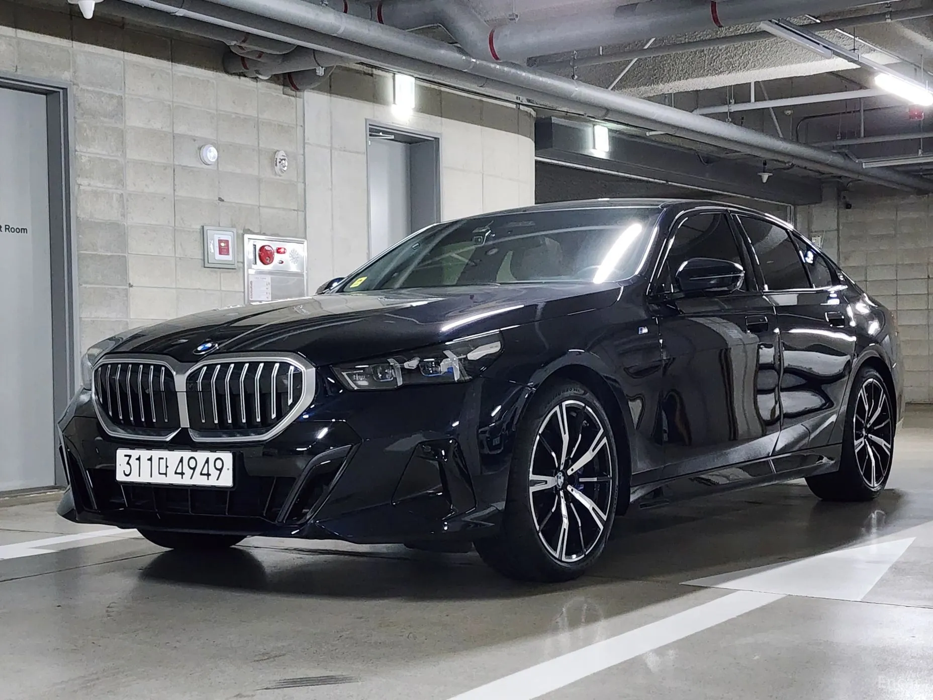 5 Series (G60)