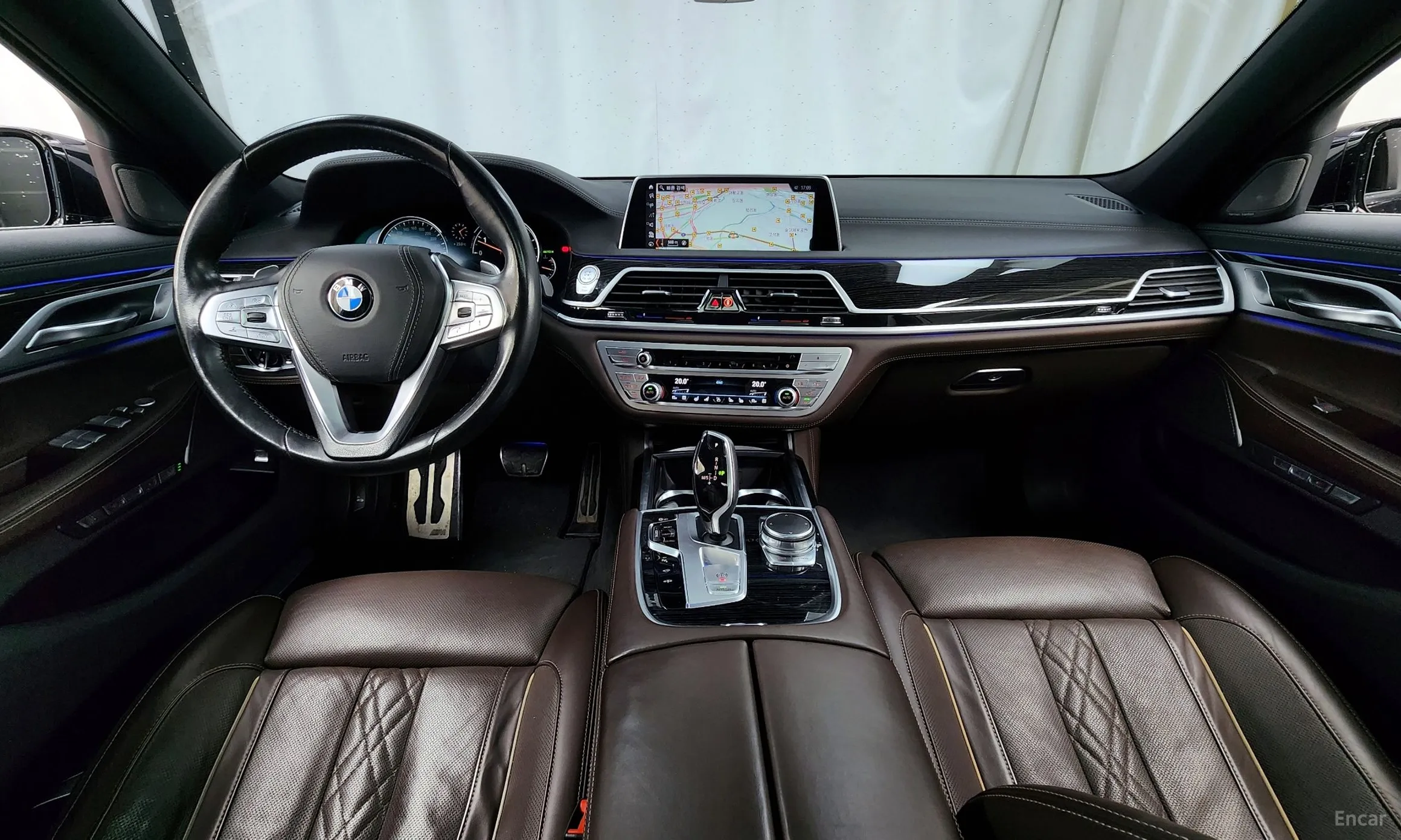 BMW 7 Series (G11) превью 4