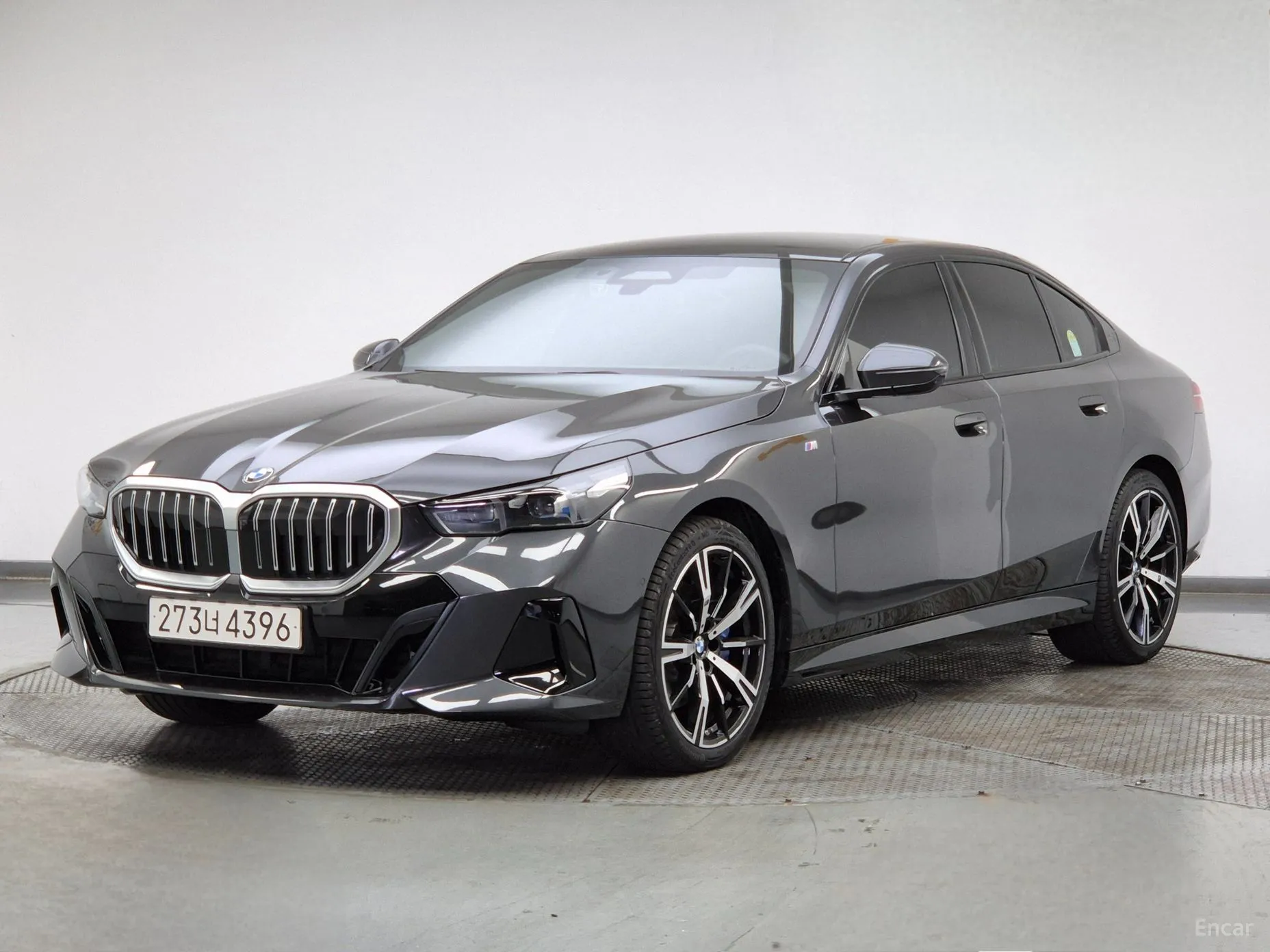 5 Series (G60)