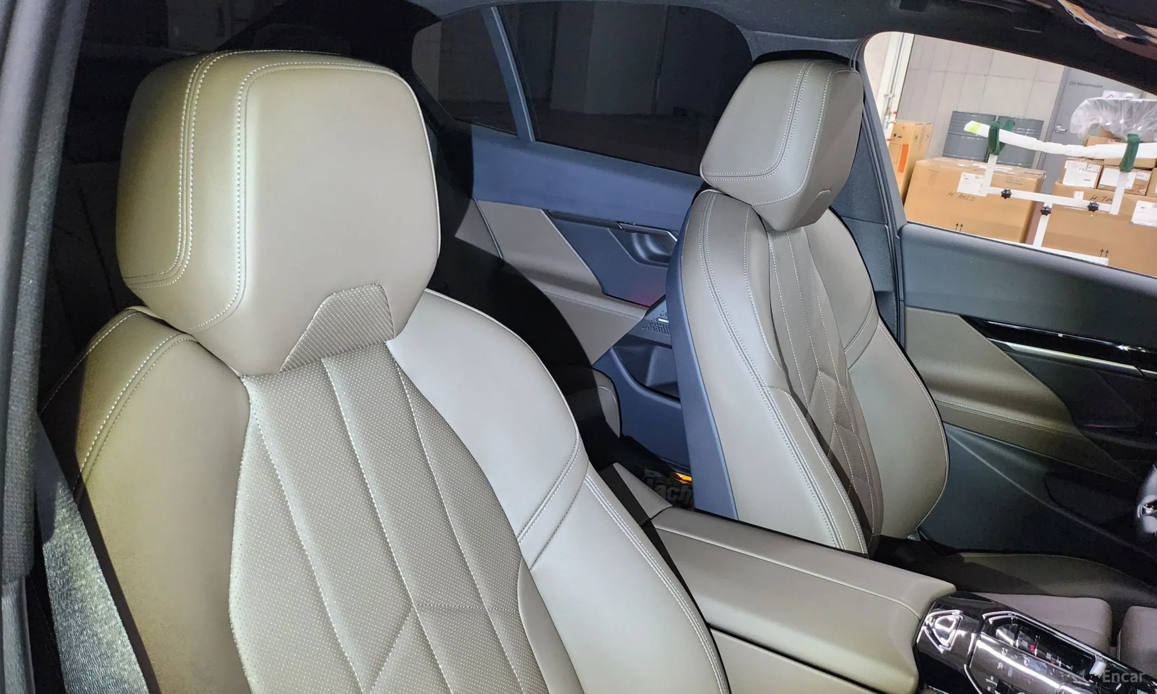 BMW 5 Series (G60) превью 2