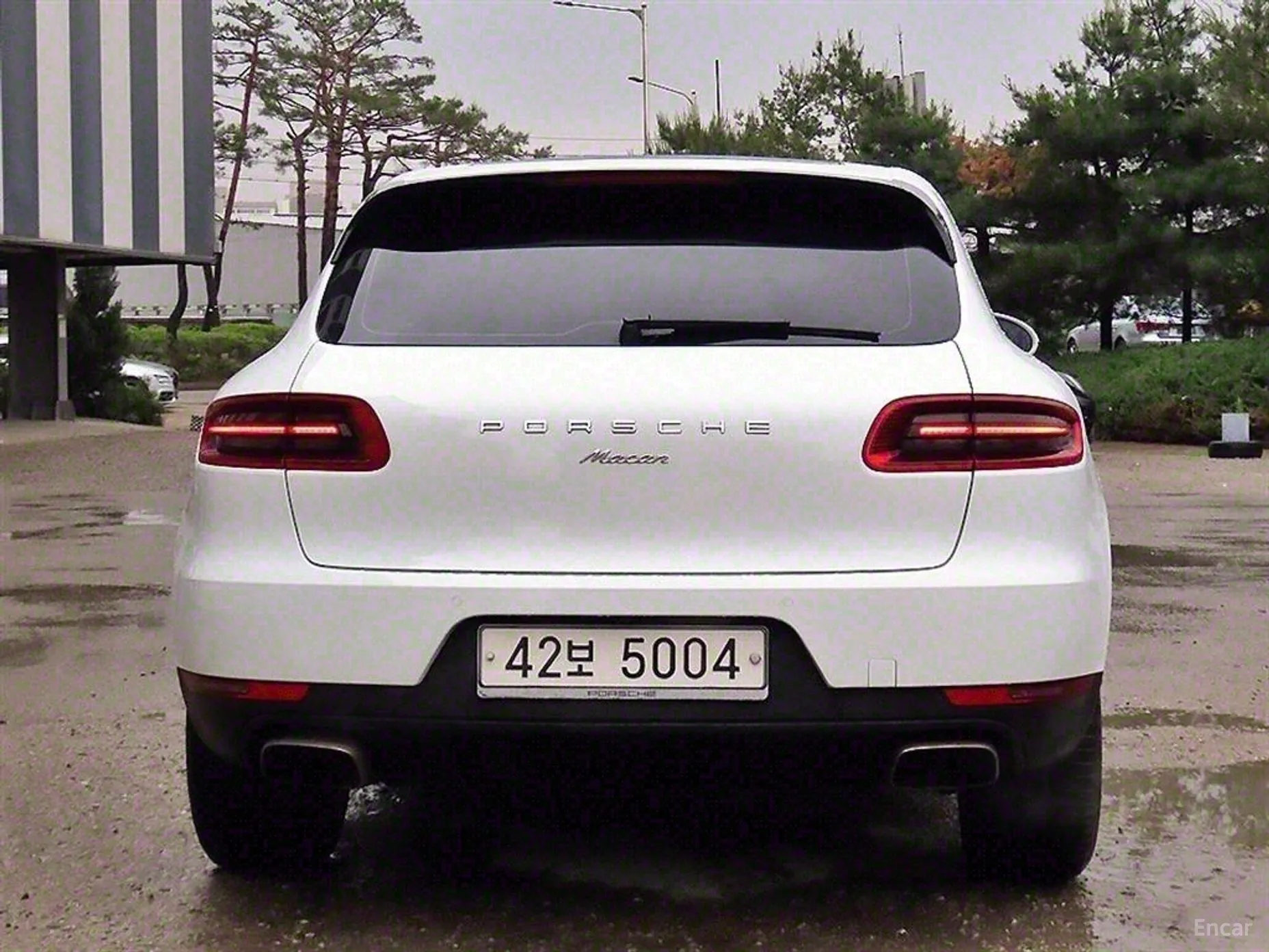 Porsche Macan превью 2