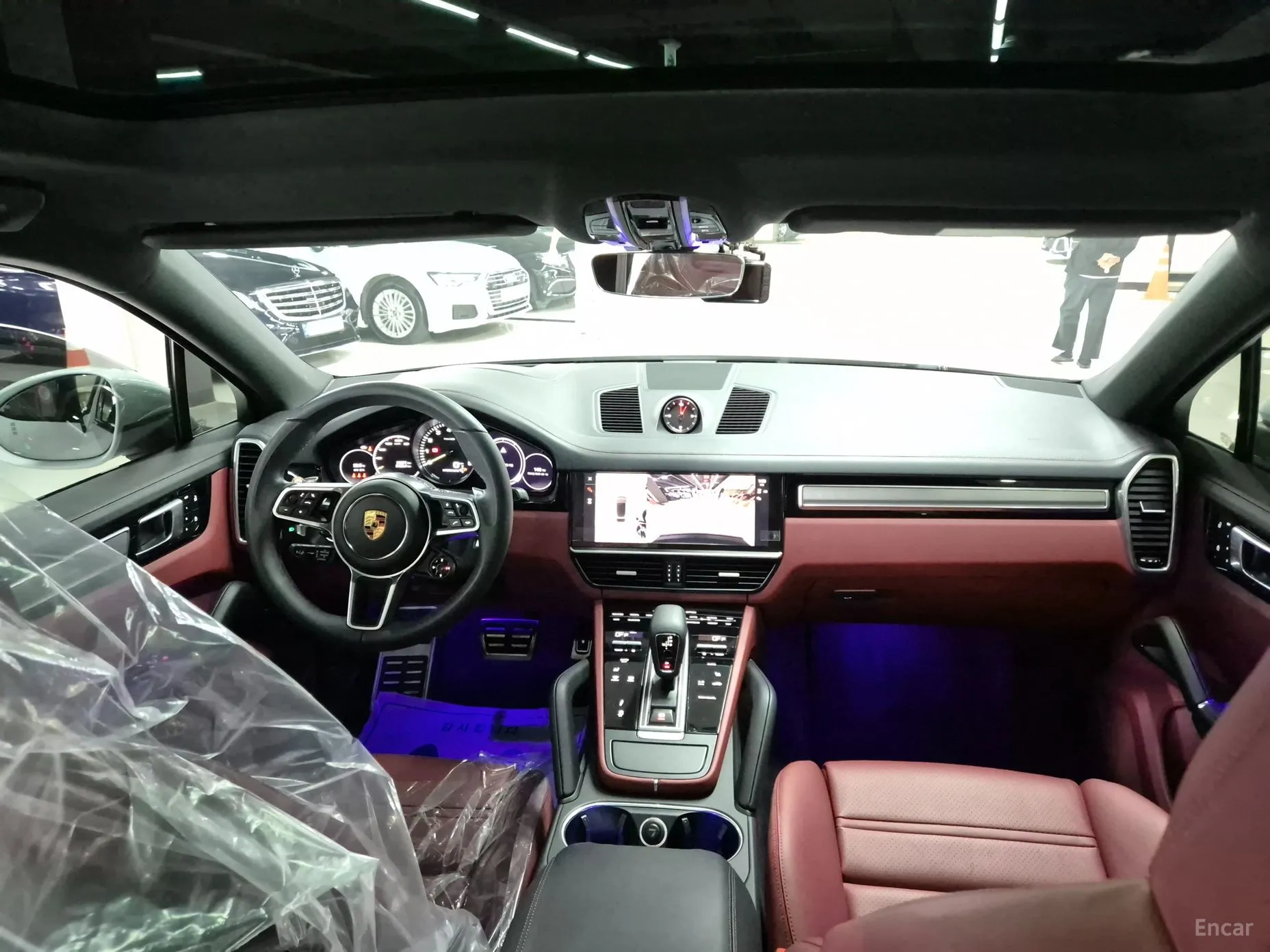 Porsche Cayenne (PO536) превью 4