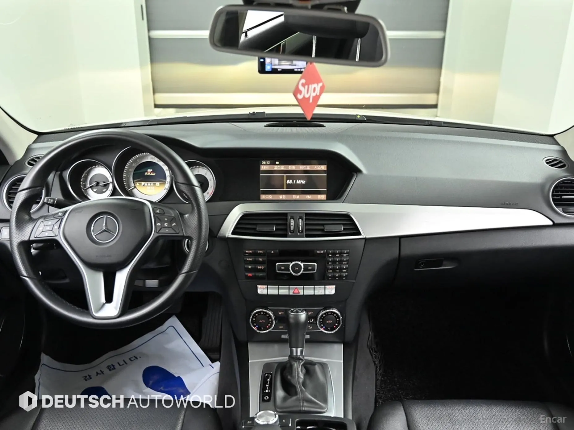Mercedes Benz C-Class W204 превью 4