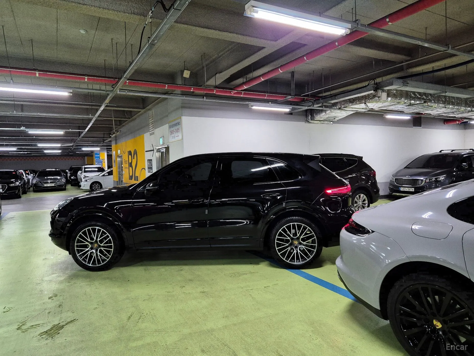 Porsche Cayenne (PO536) превью 3