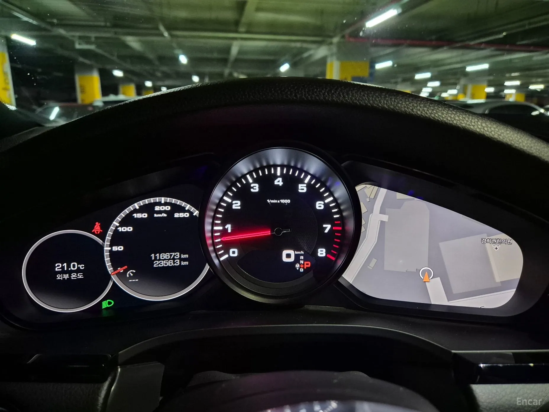 Porsche Cayenne (PO536) превью 4