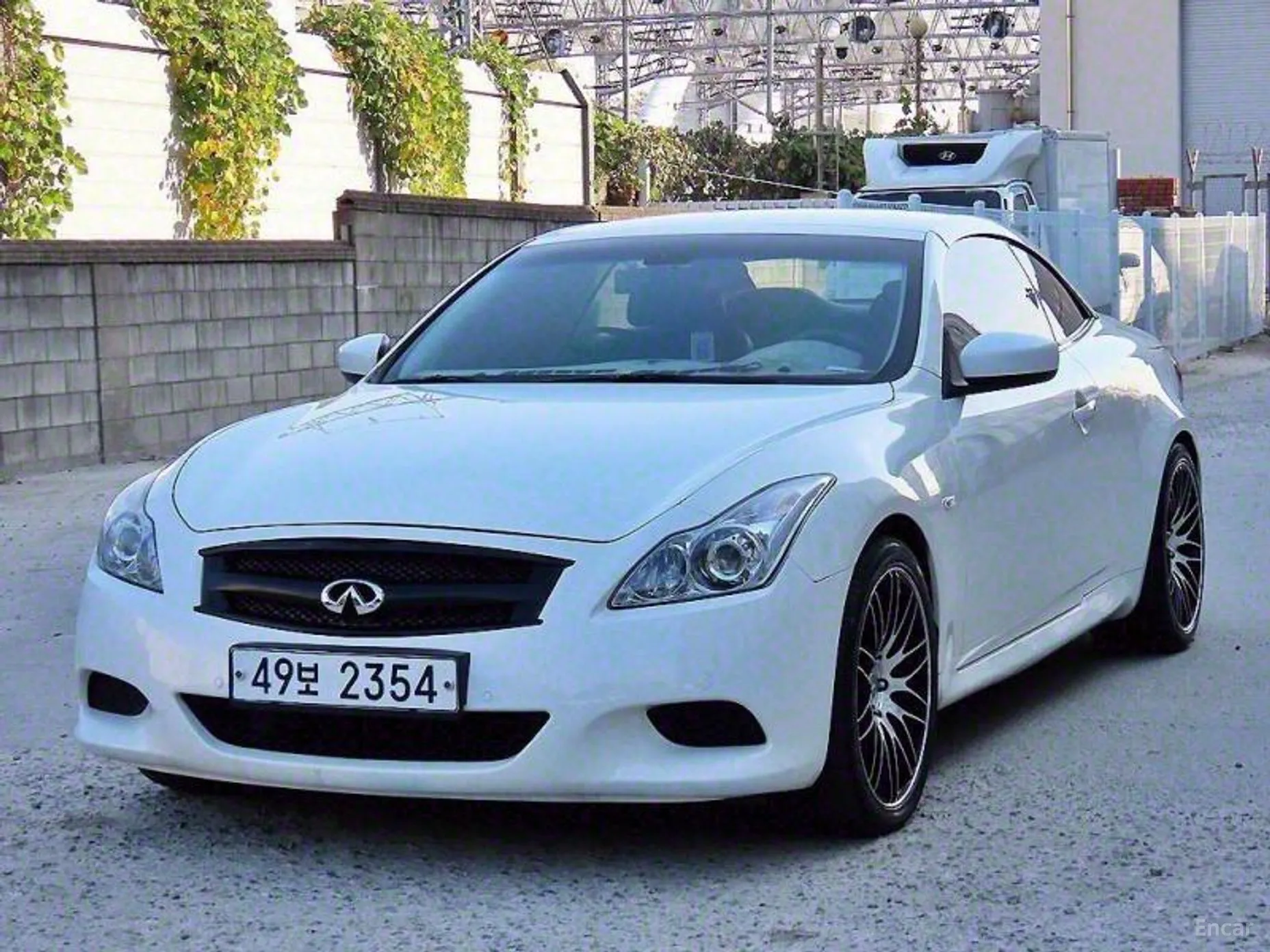 Infiniti G37