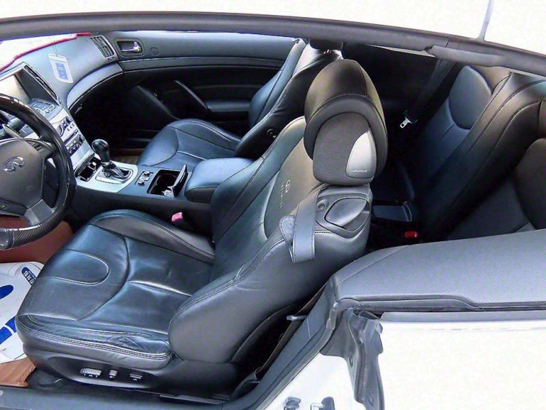 Infiniti G37 превью 10