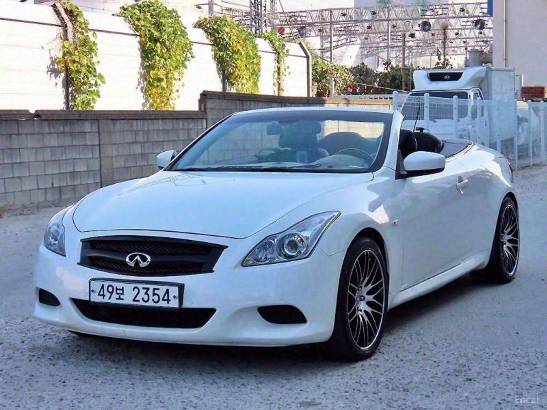 Infiniti G37 превью 17