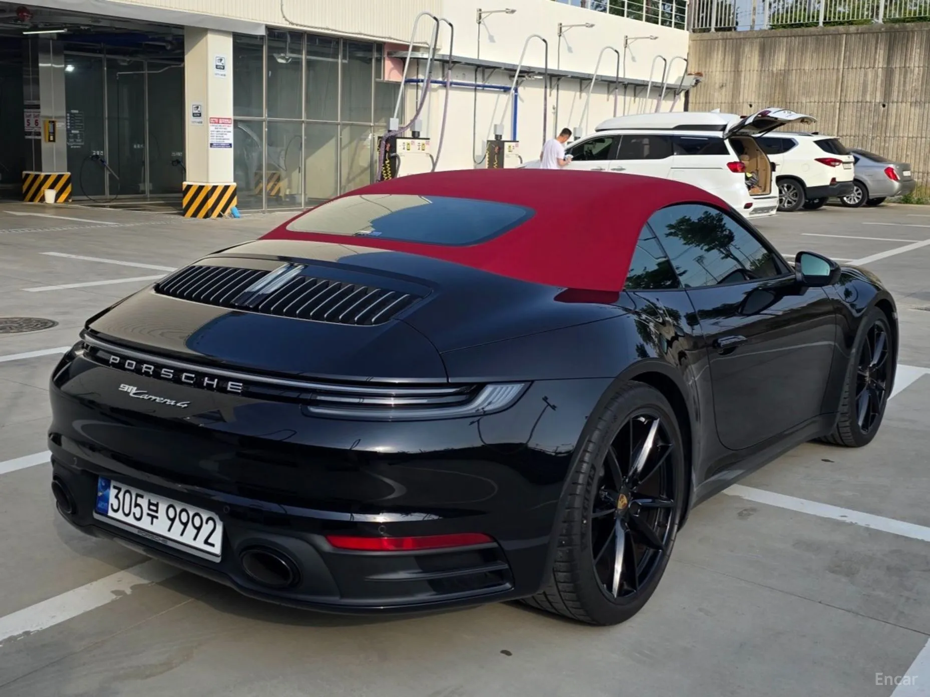 Porsche 911 (992) превью 3