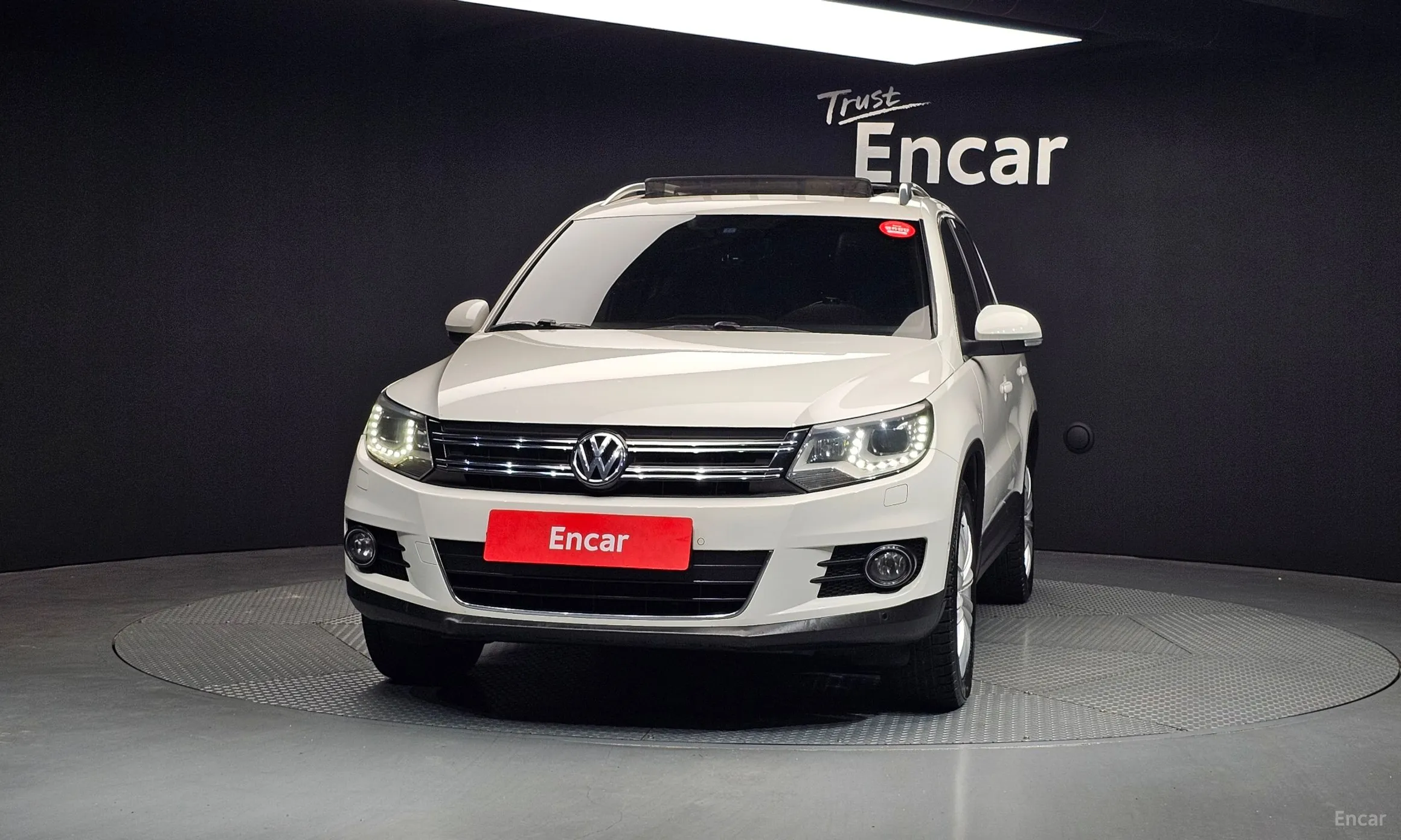 Volkswagen New Tiguan превью 2