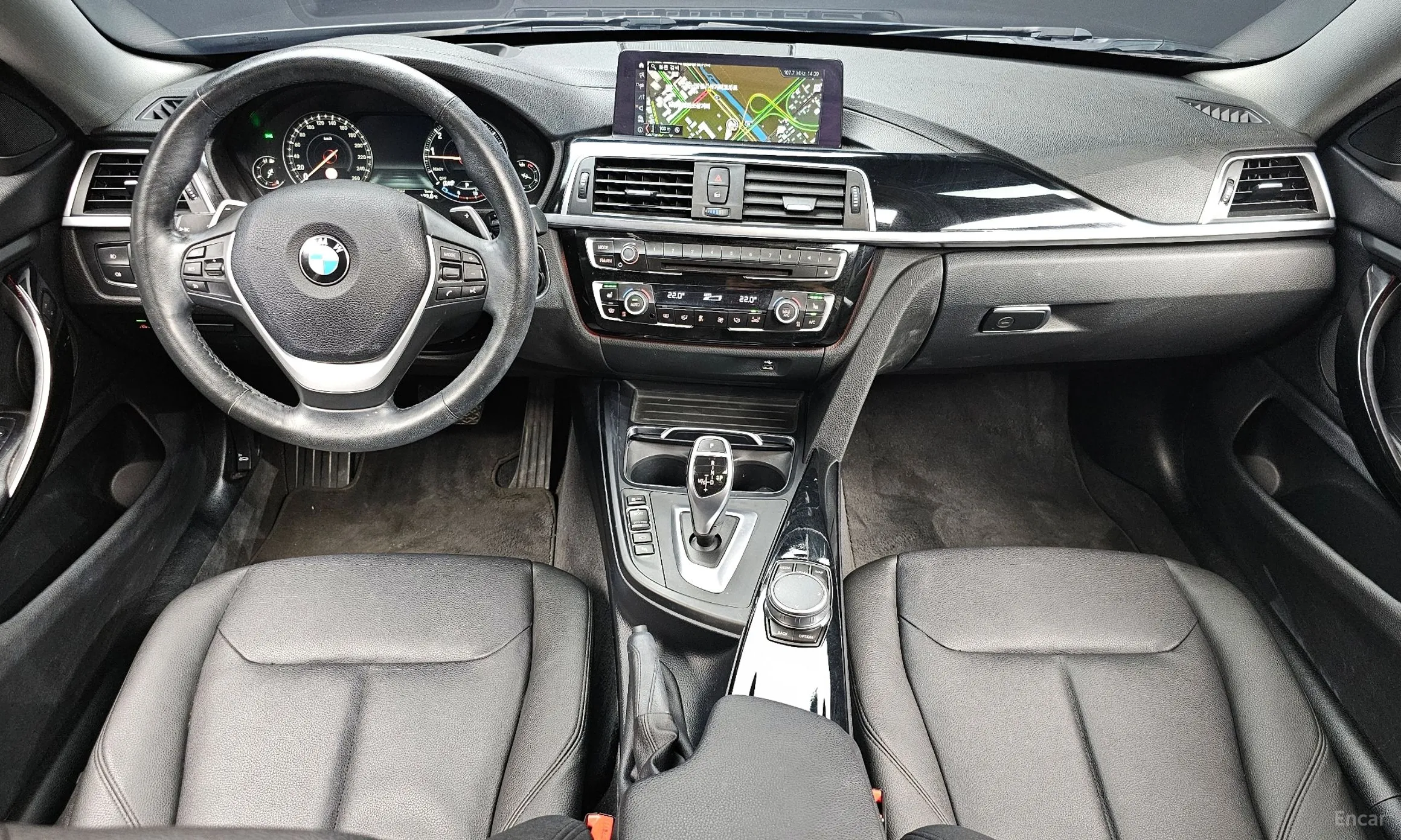 BMW Series 4 (F32) превью 4