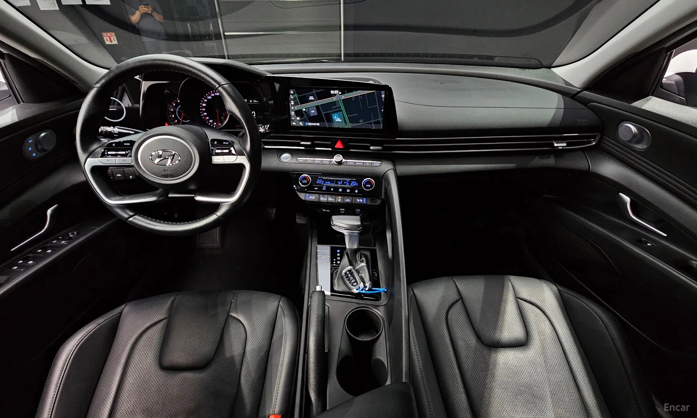 Hyundai Avante (CN7) превью 4