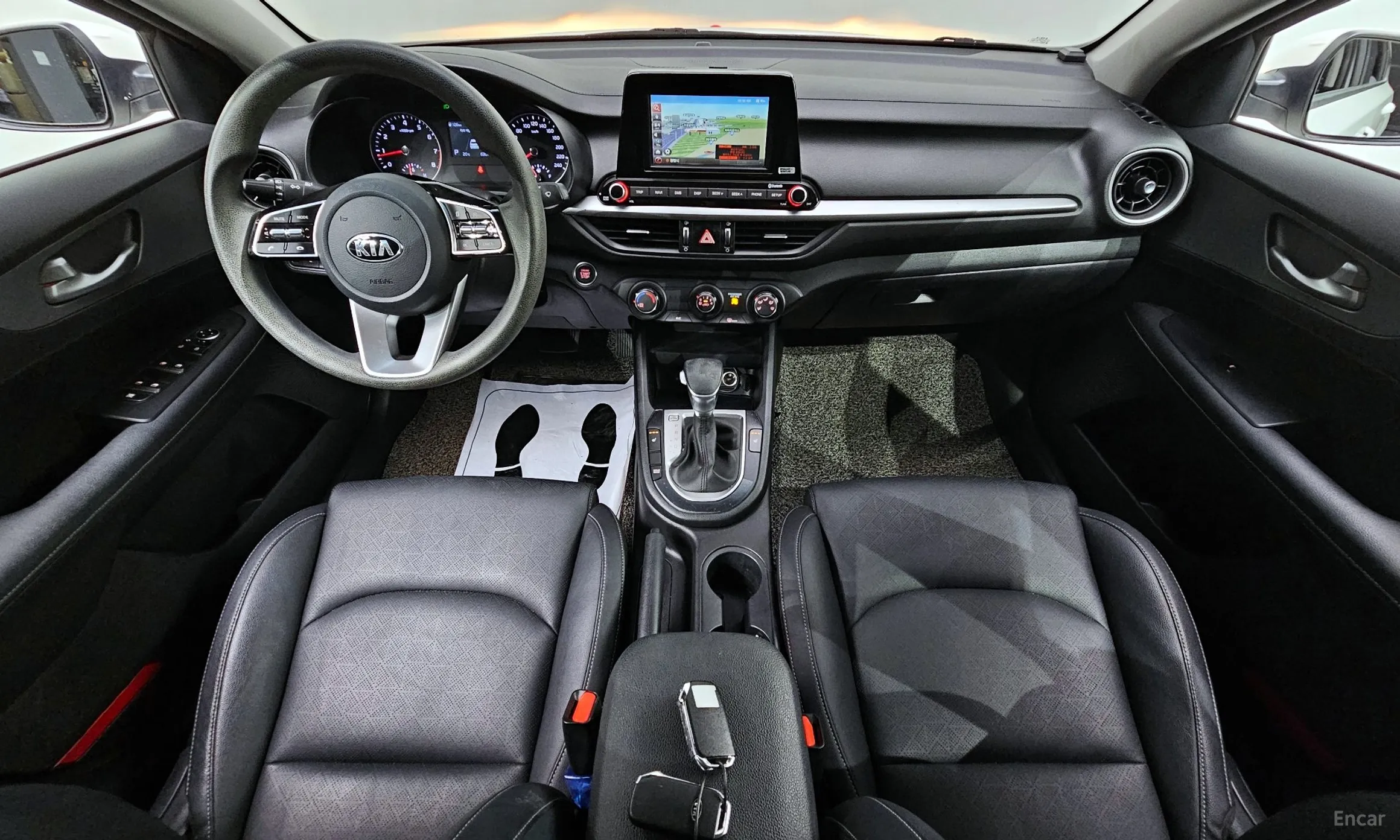 Kia K3 превью 4