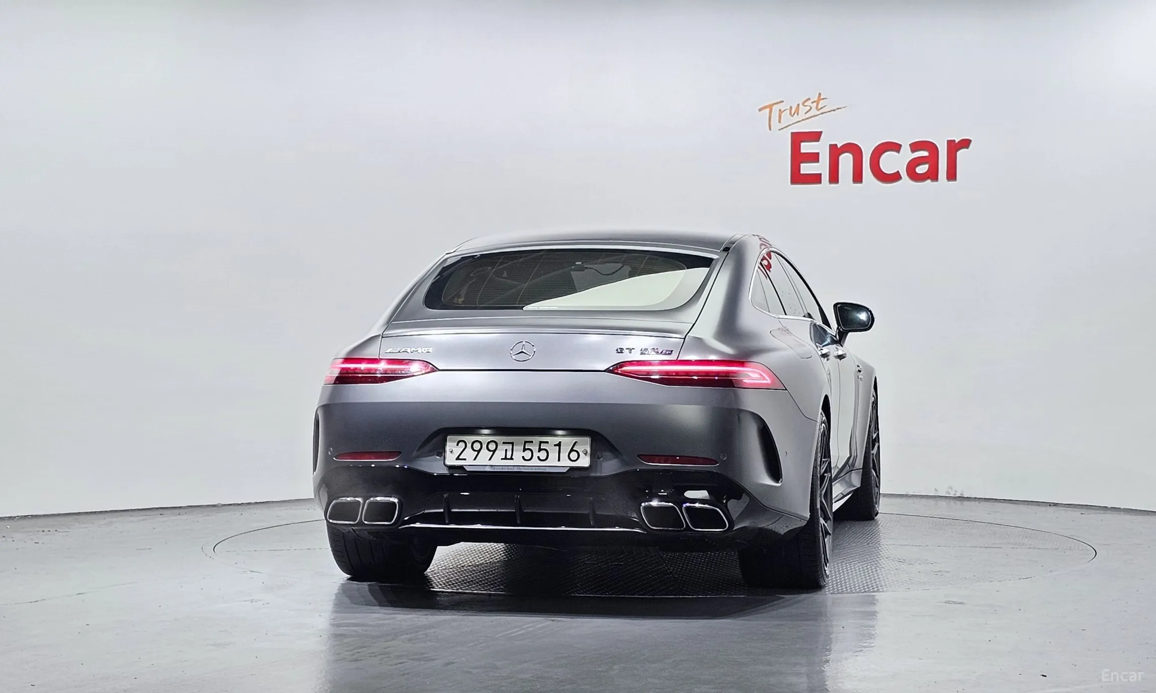 Mercedes Benz AMG GT превью 3