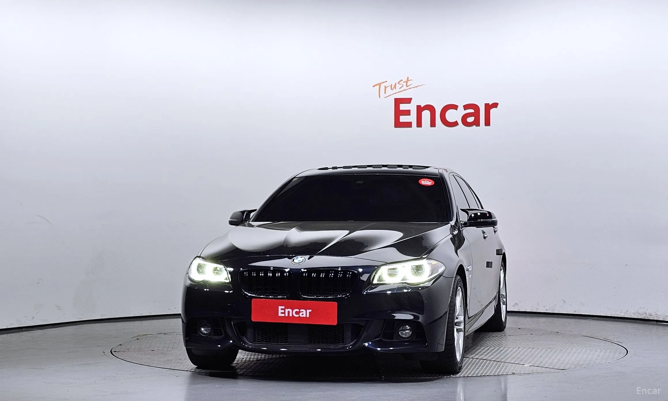 BMW 5 Series (F10) превью 2