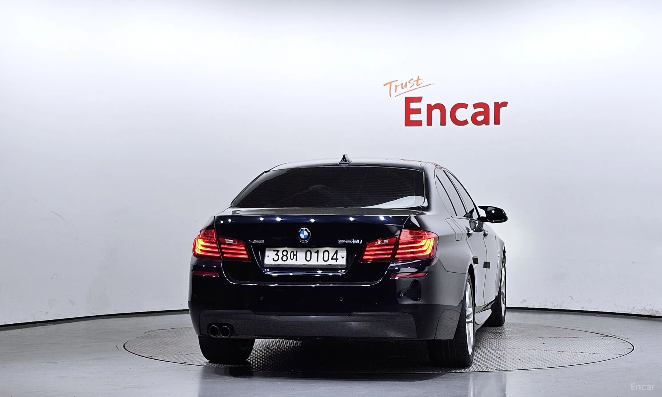 BMW 5 Series (F10) превью 3