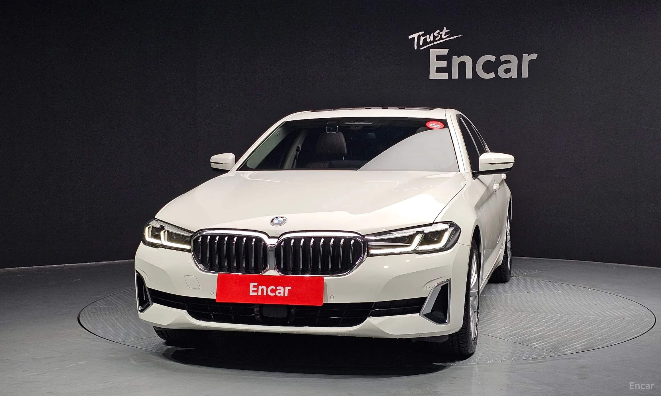 BMW 5 Series (G30)
