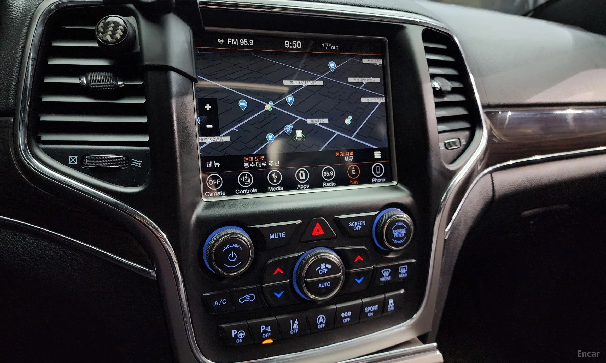 Jeep Grand Cherokee превью 14