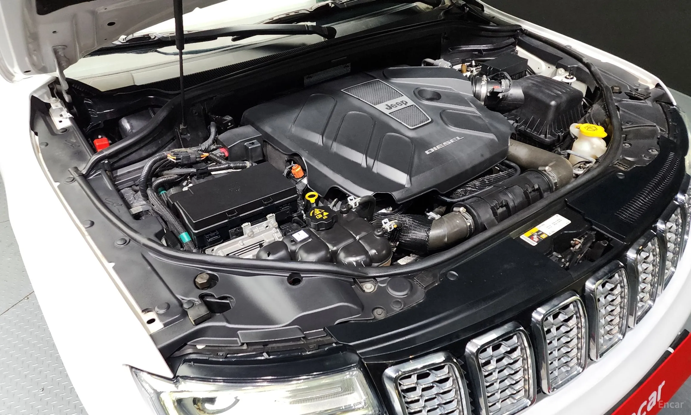 Jeep Grand Cherokee превью 6