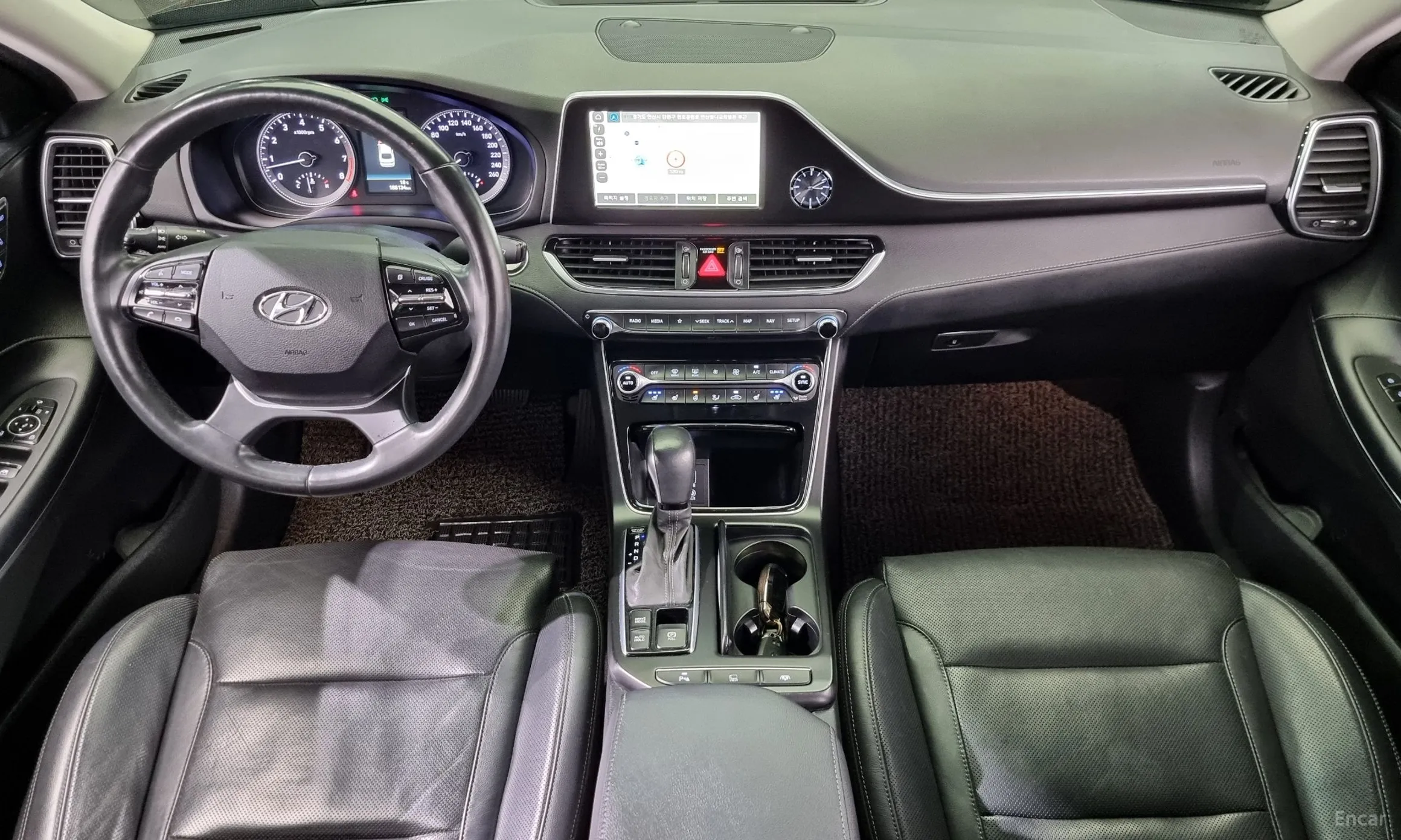 Hyundai Grandeur IG превью 4