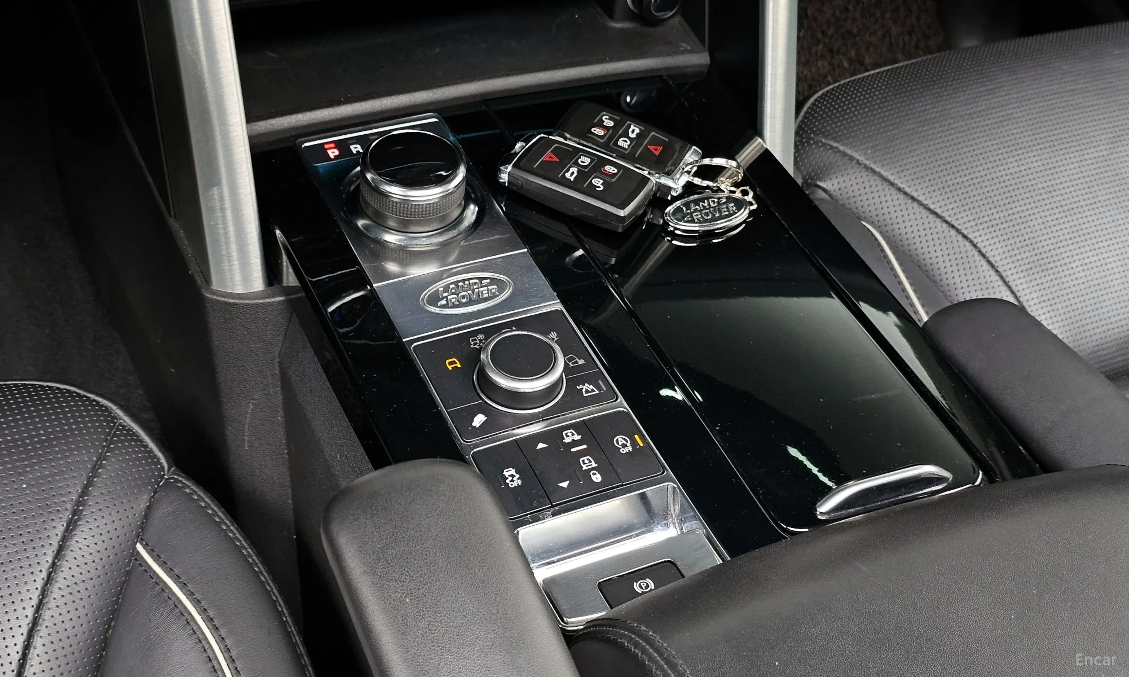 Land Rover Discovery 5 превью 9