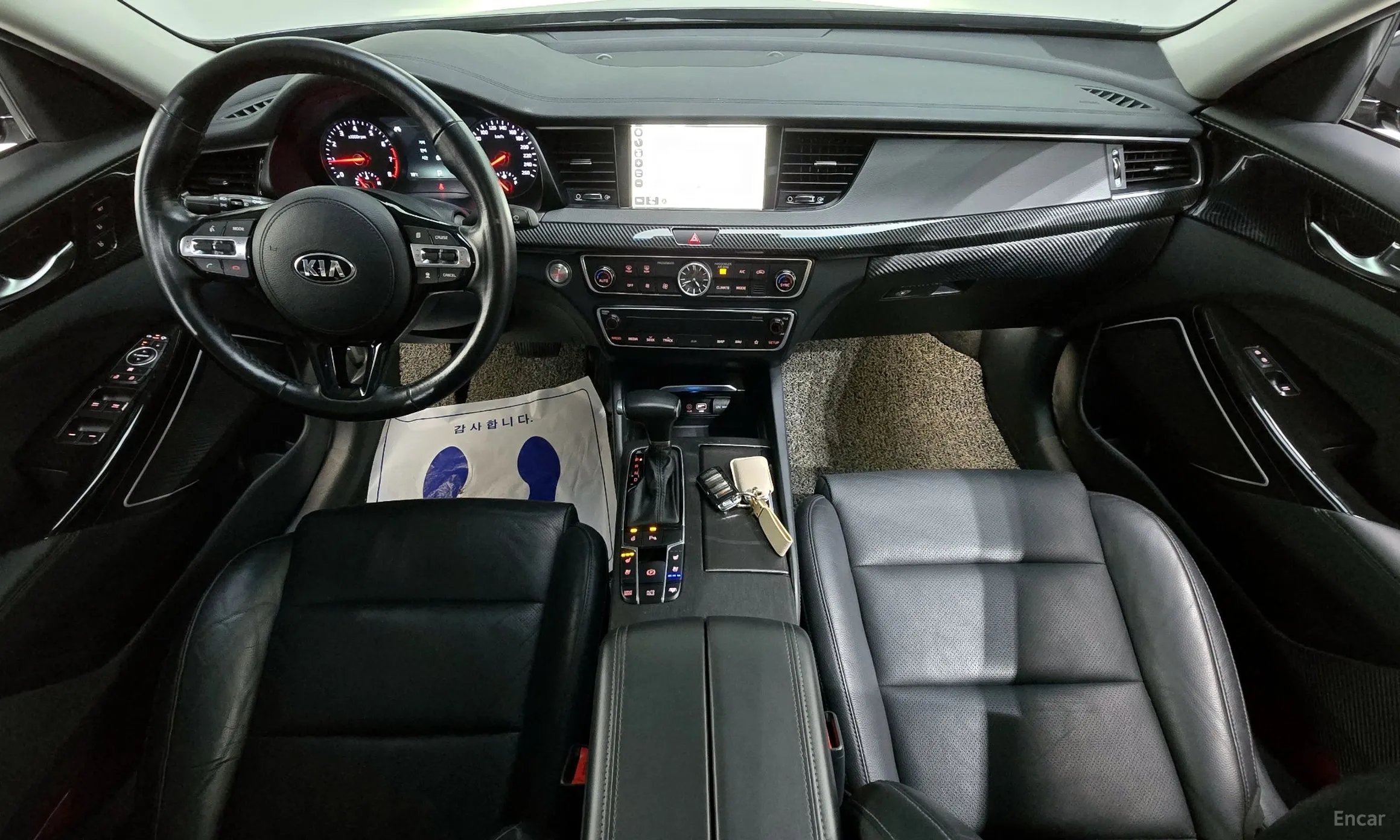 Kia K7 превью 4