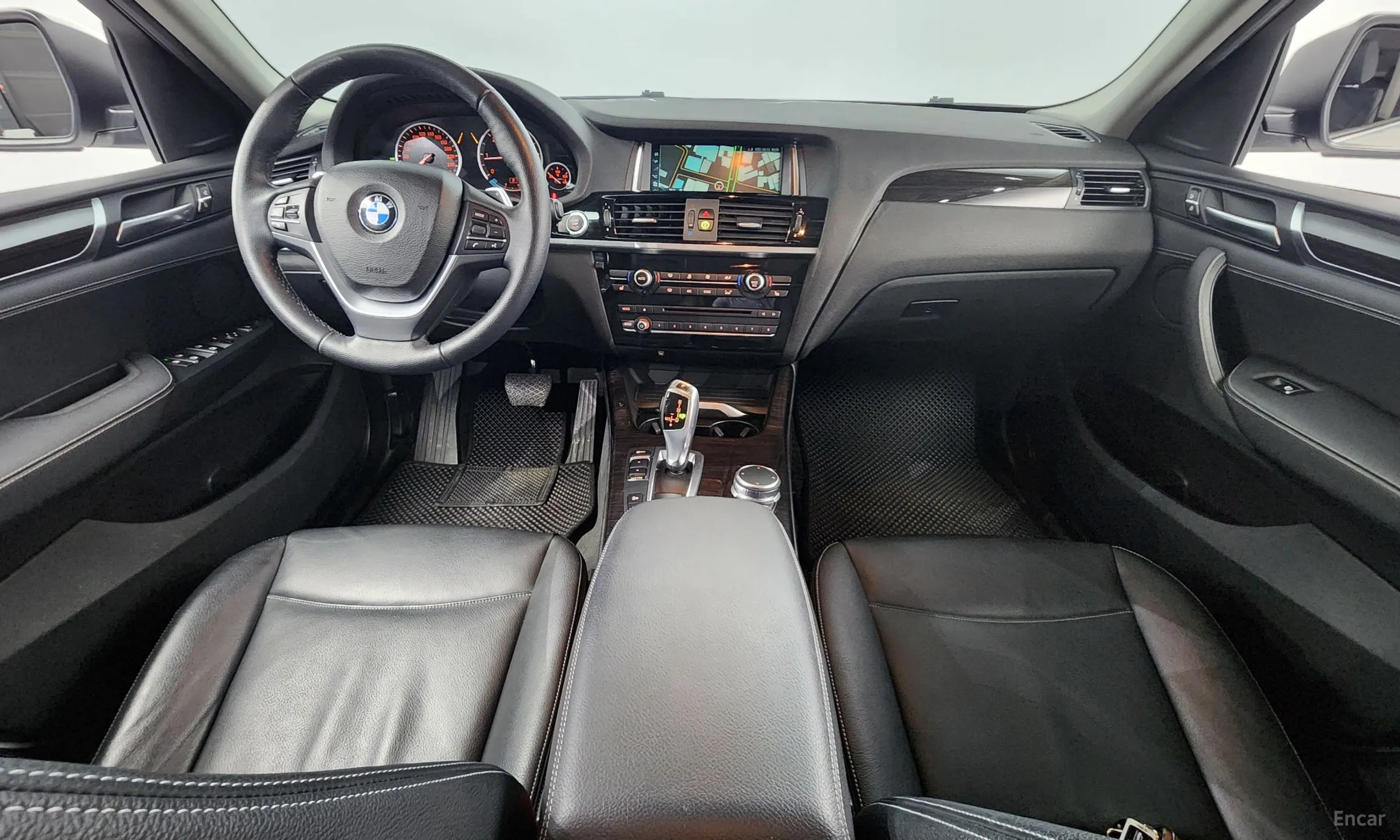 BMW X4 (F26) превью 4