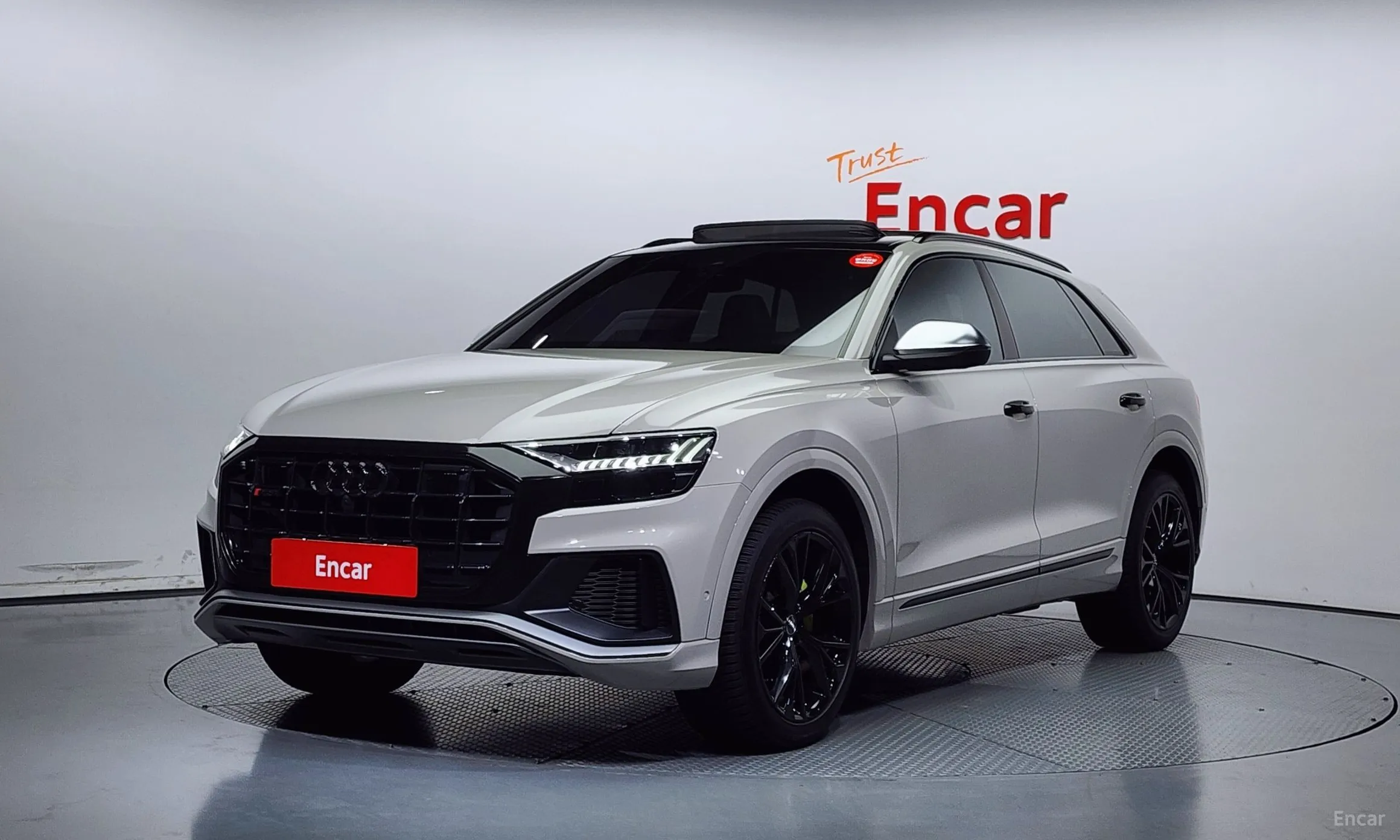 Audi Q8 (4M)