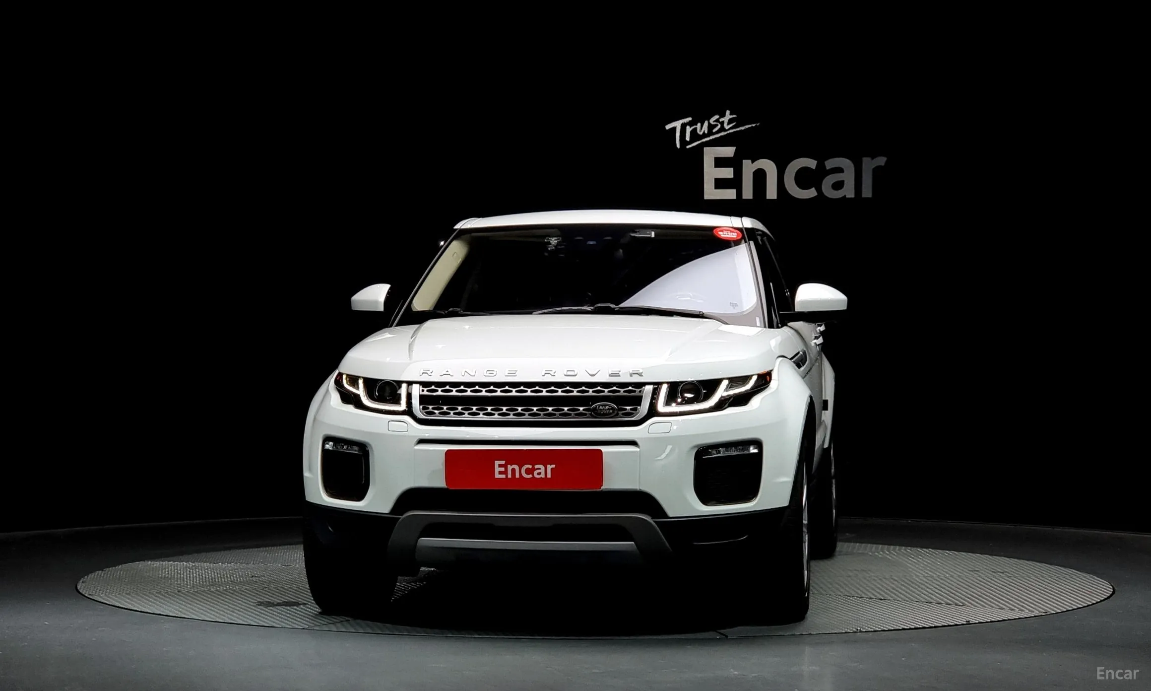 Land Rover Range Rover Evoque превью 2