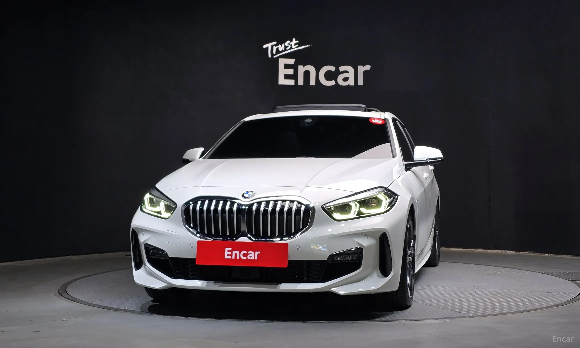 BMW 1 Series (F40) превью 2