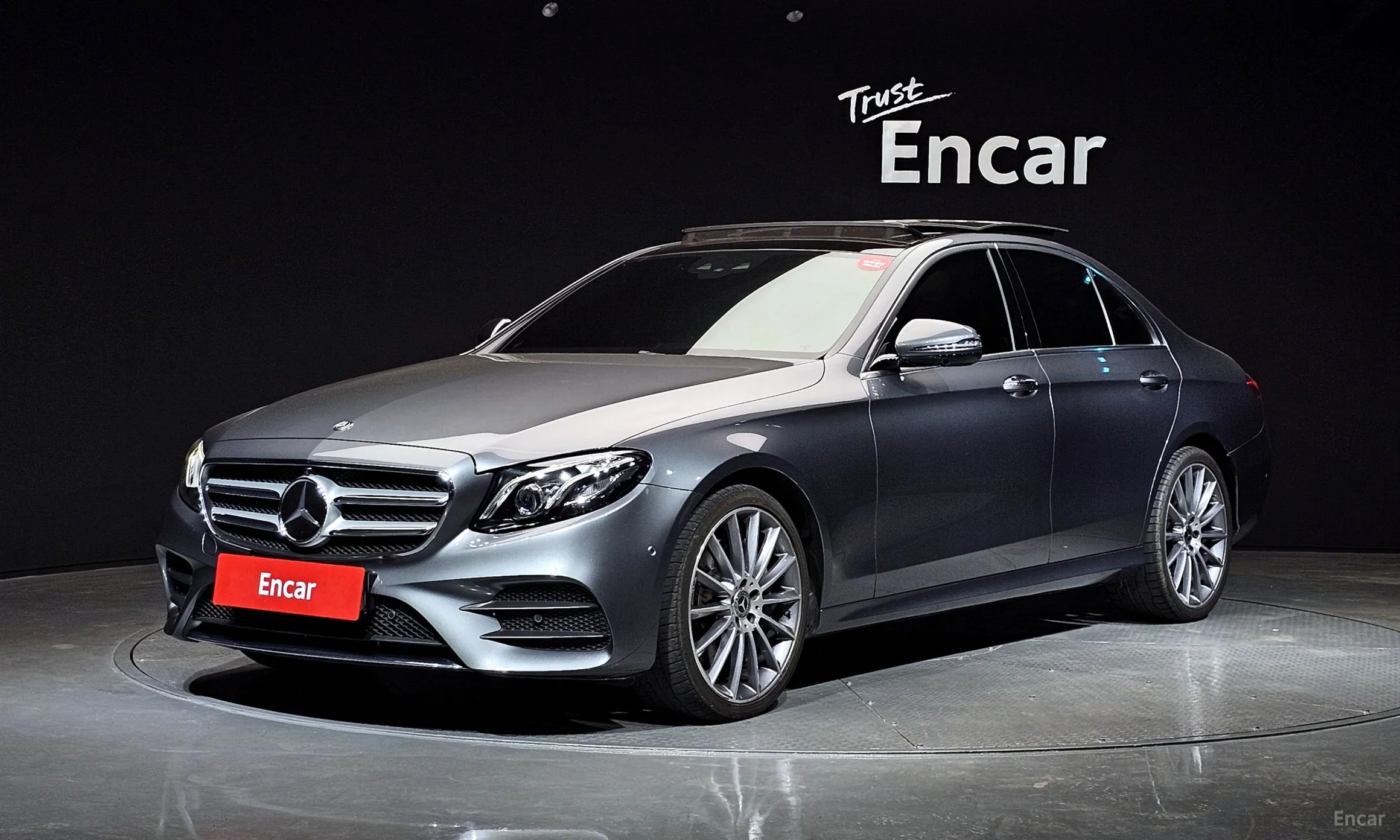 Mercedes Benz E-Class W213