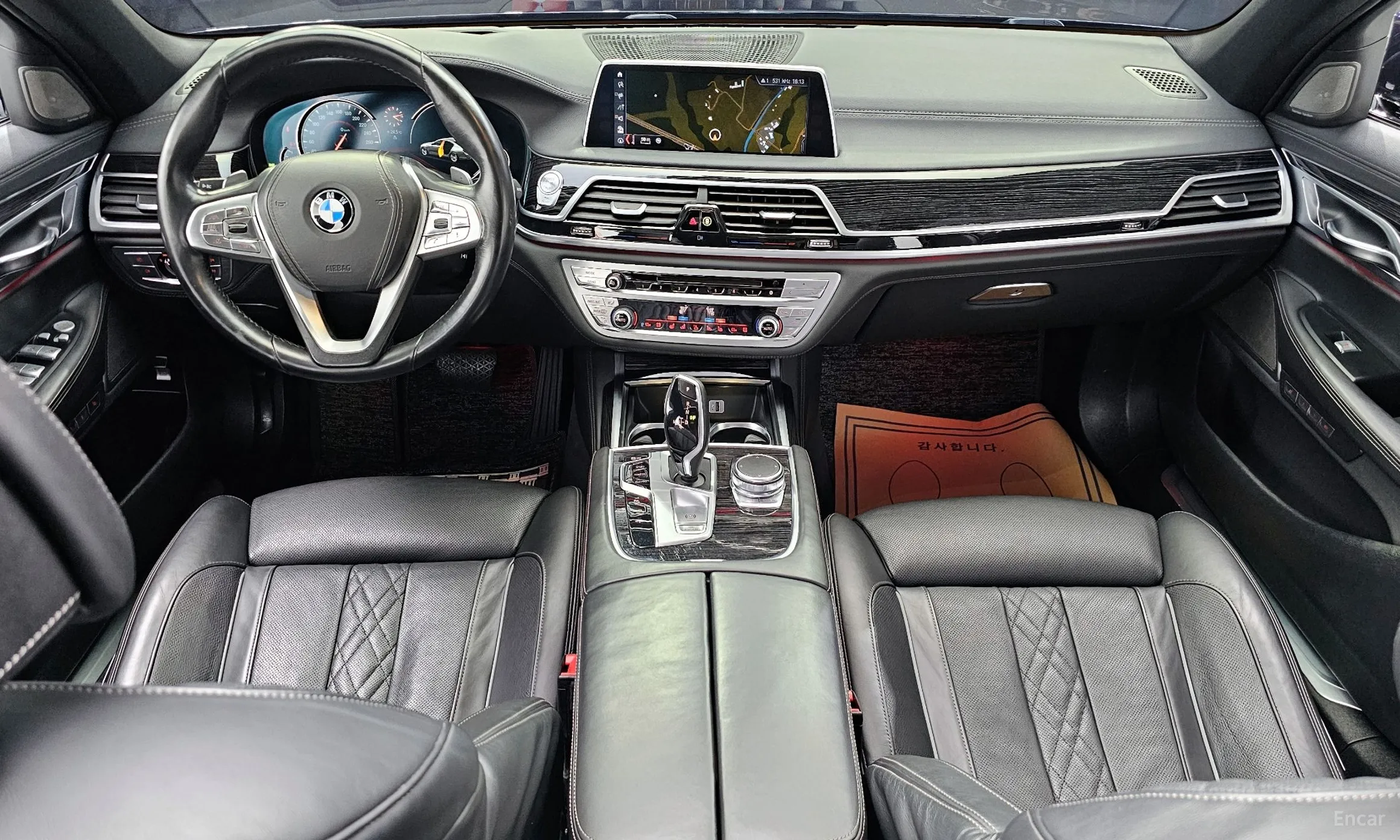 BMW 7 Series (G11) превью 4