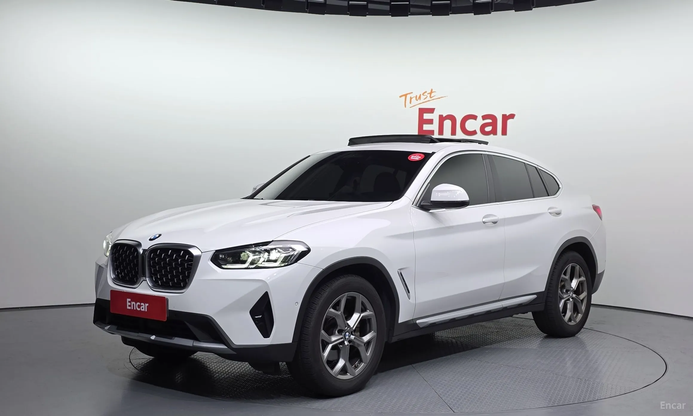 X4 (G02)
