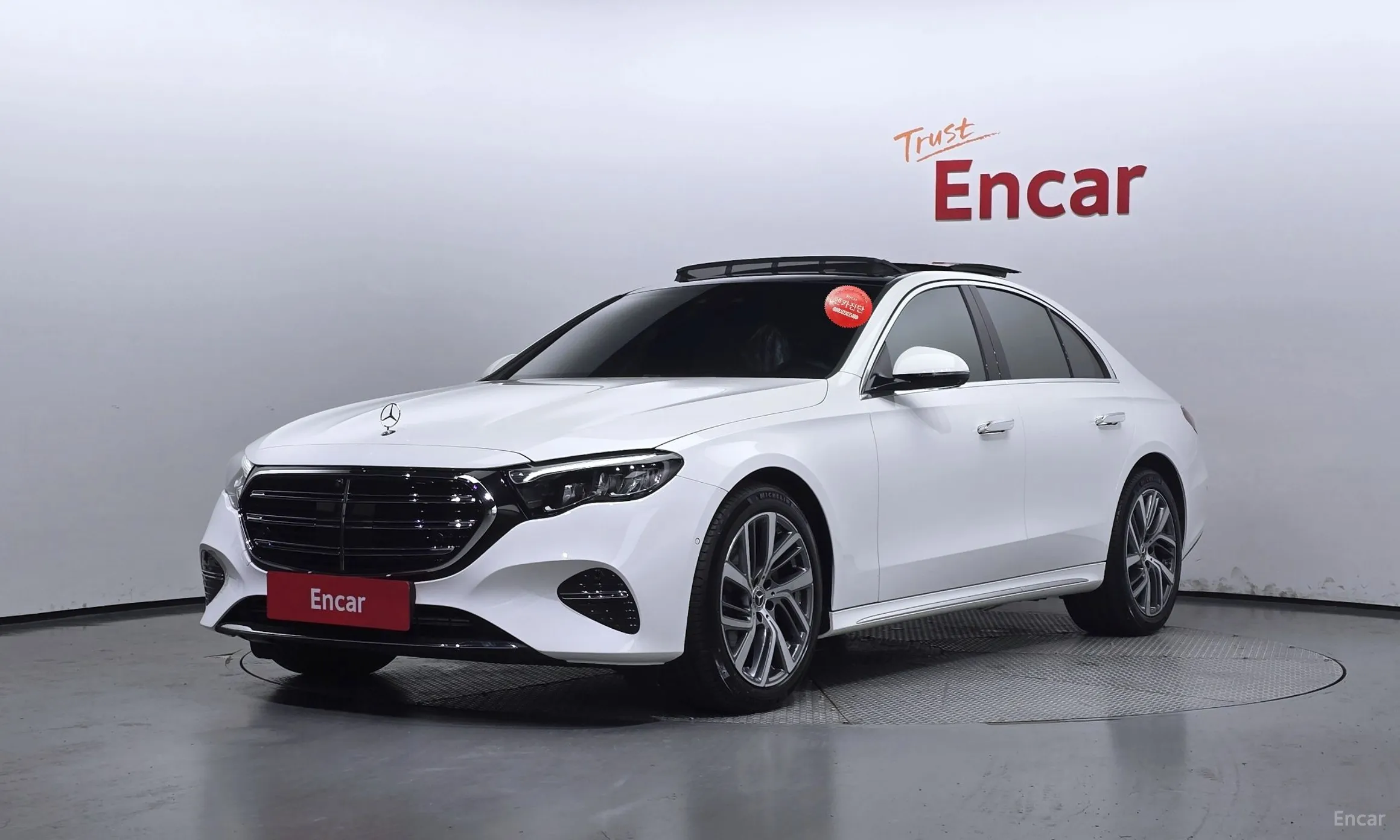E-Class W214