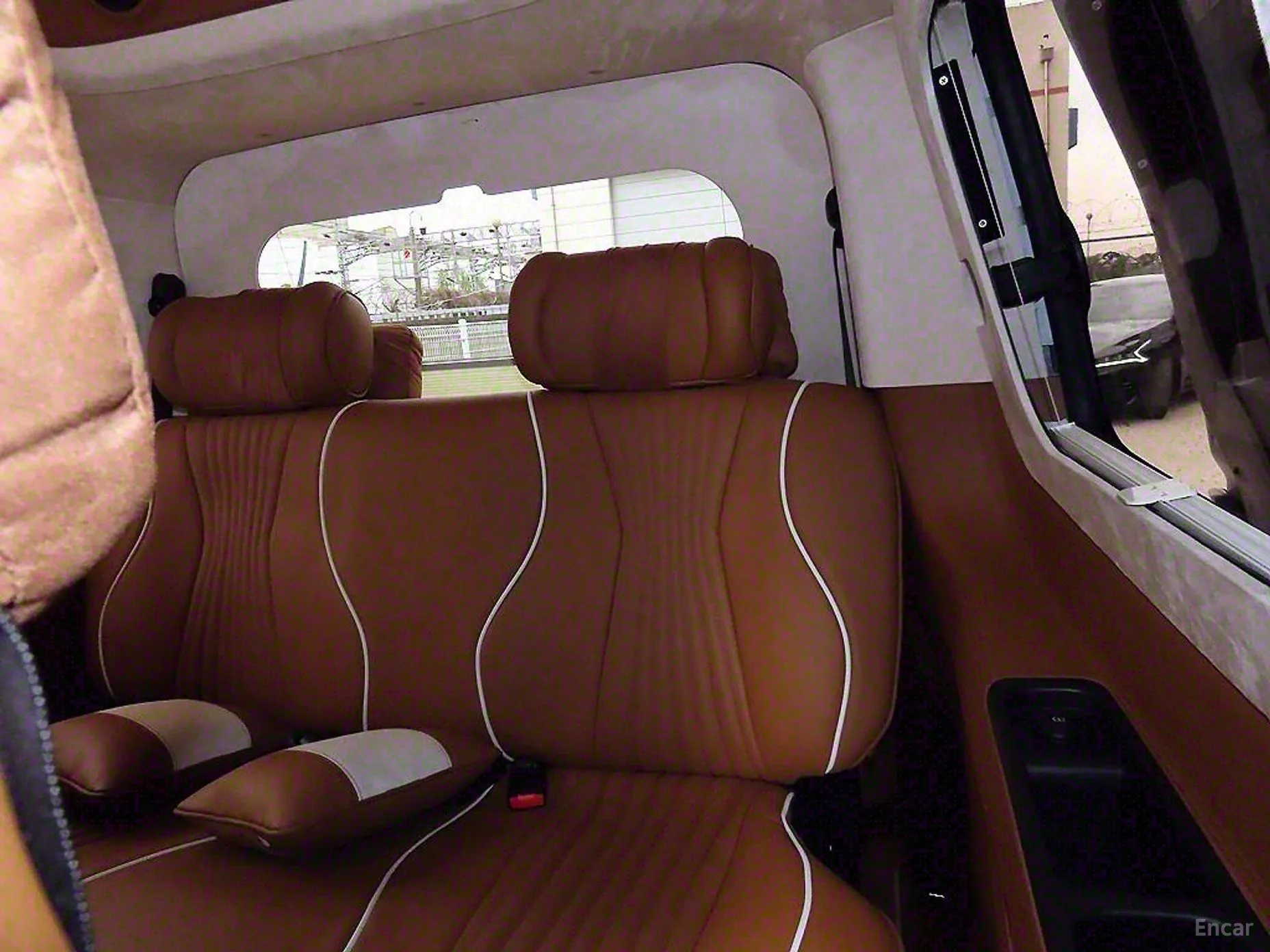 Hyundai Staria превью 4