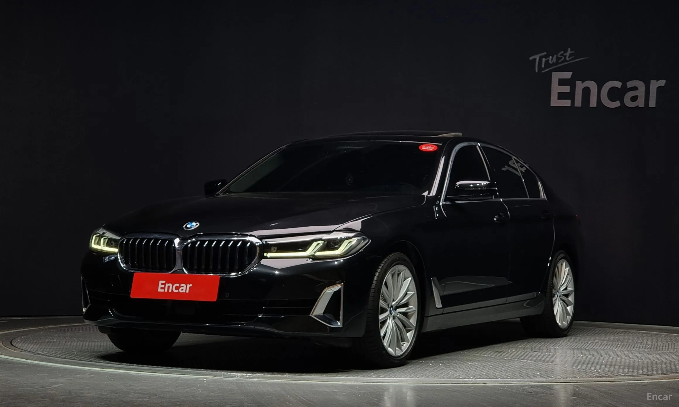BMW 5 Series (G30)