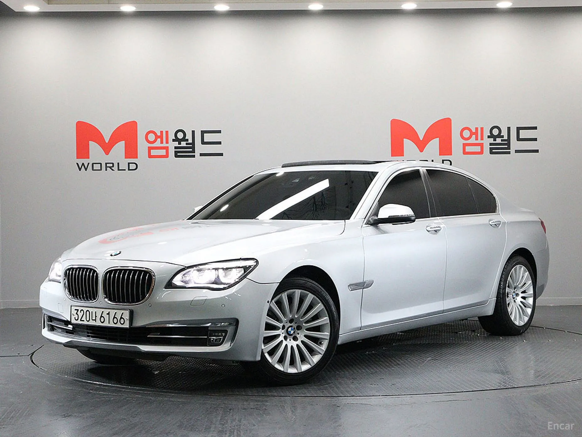 7 Series (F01)