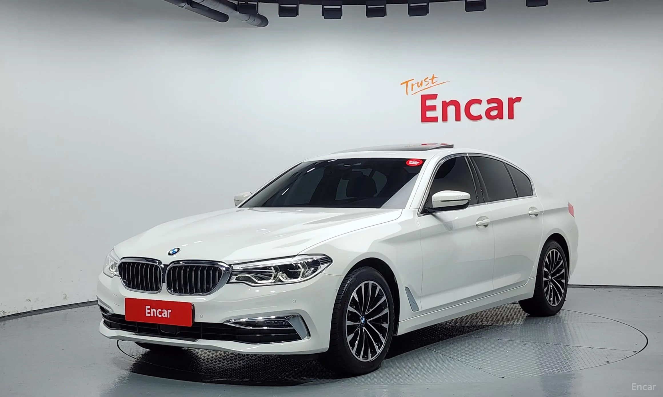 BMW 5 Series (G30)