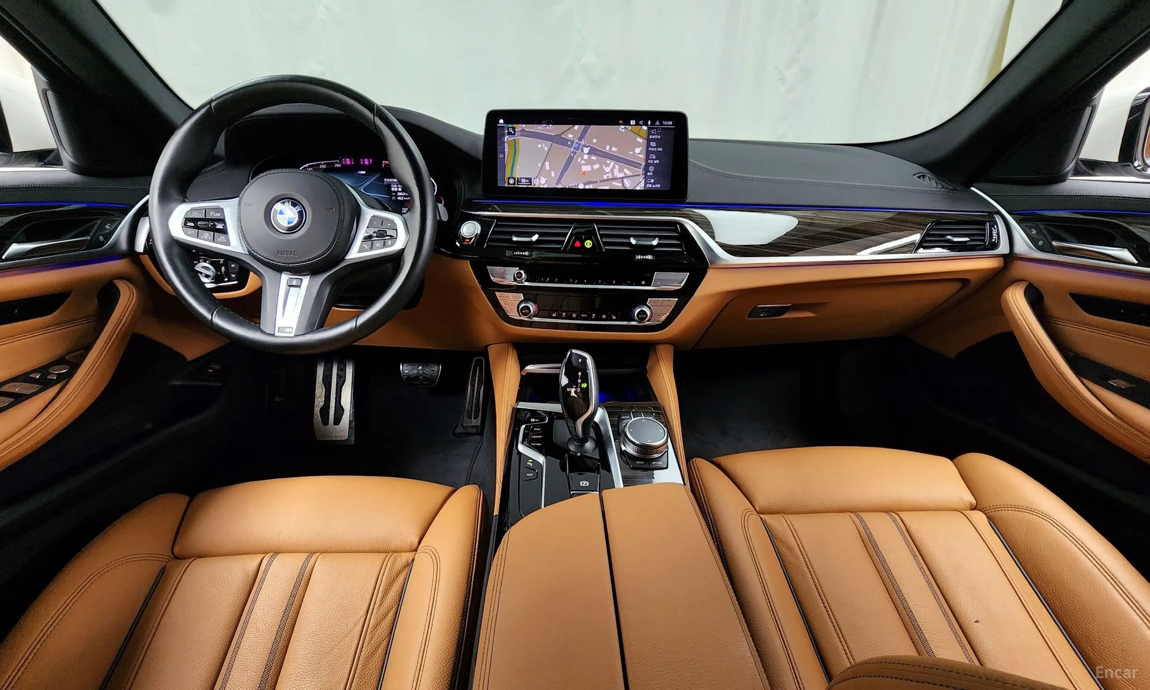 BMW 5 Series (G30) превью 4