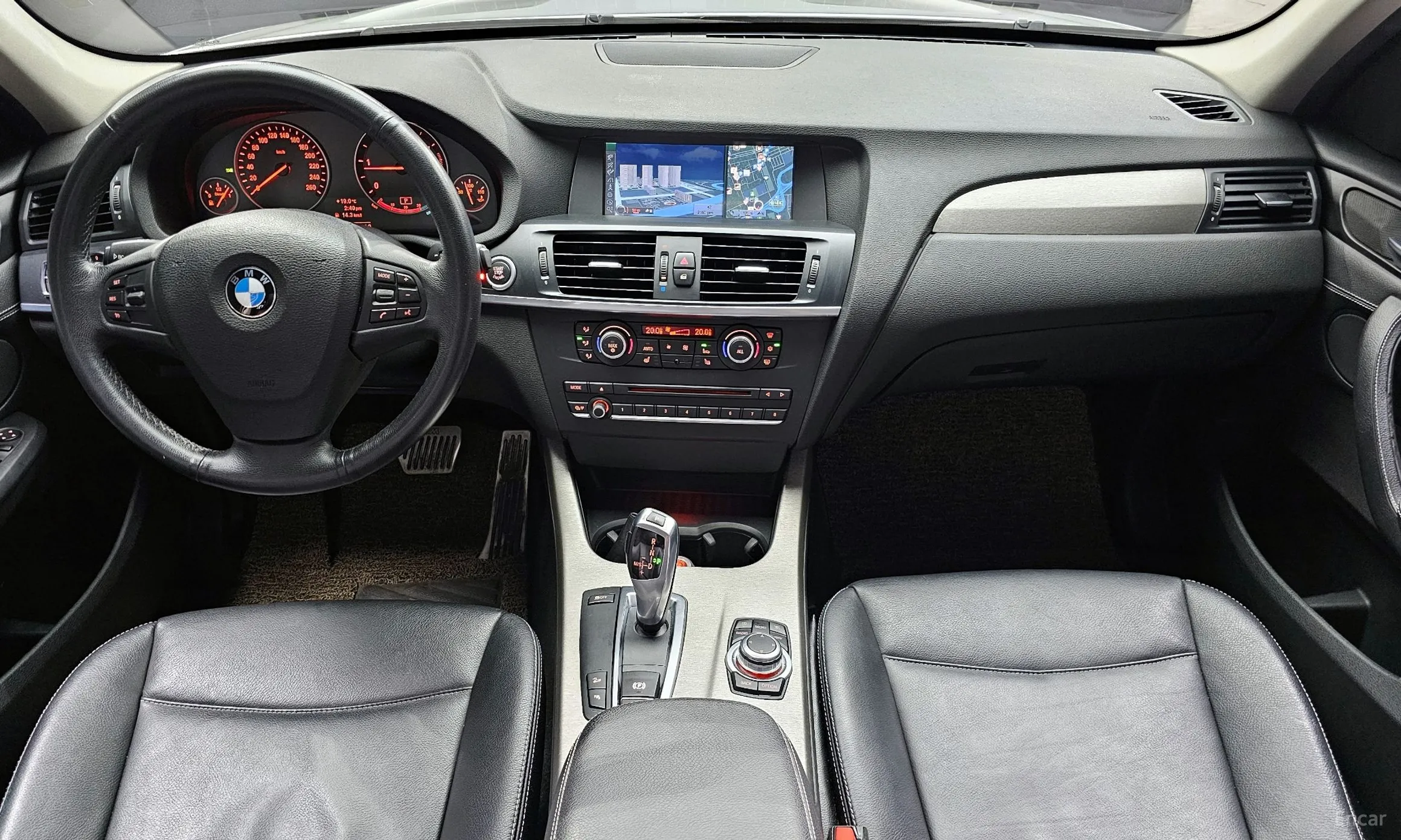 BMW X3 (F25) превью 4
