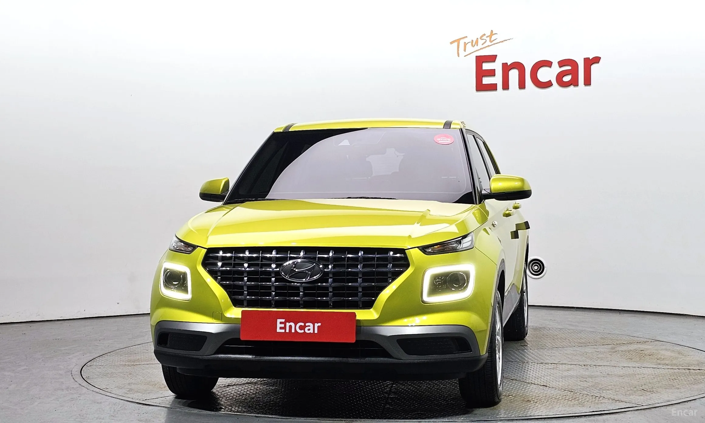 Hyundai Venue превью 2