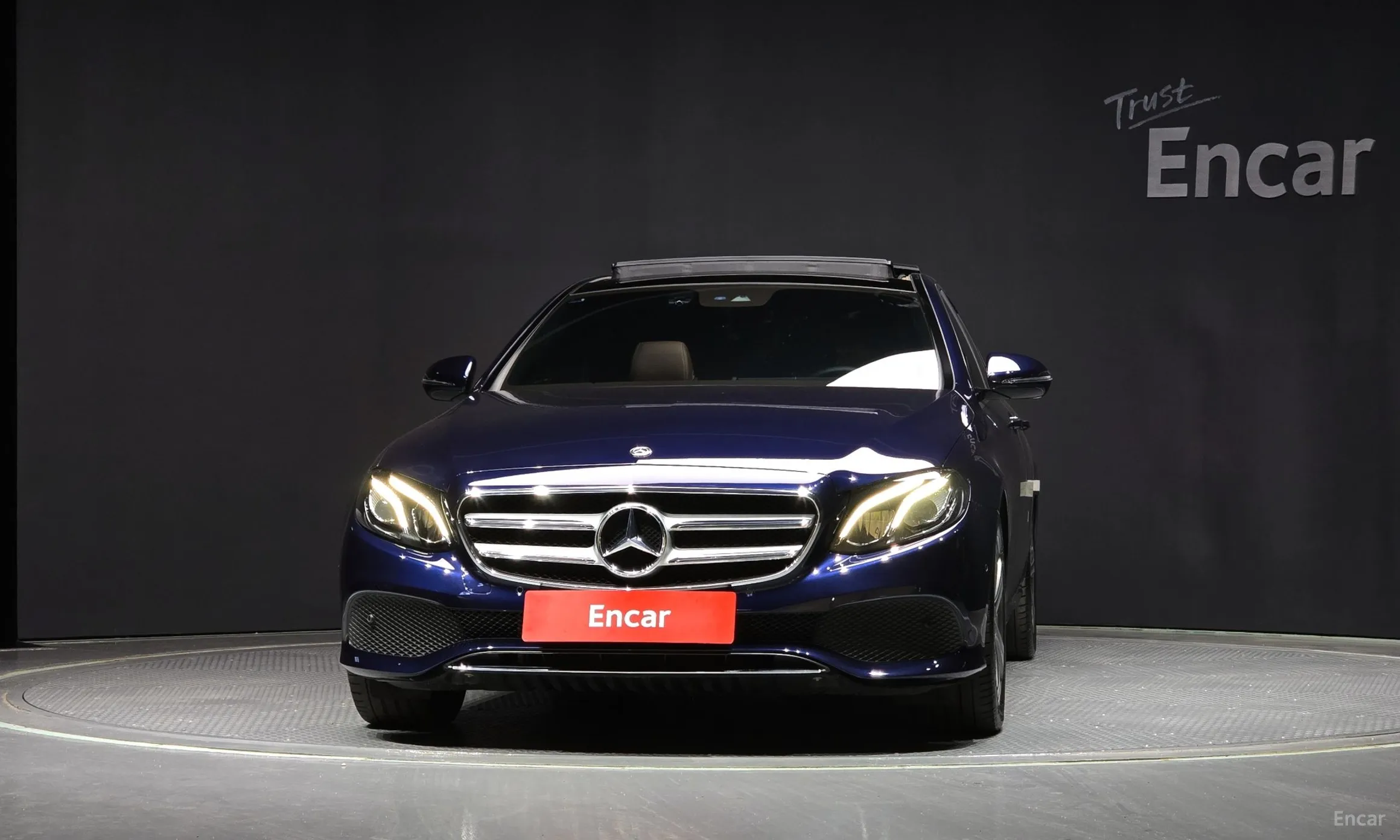 Mercedes Benz E-Class W213
