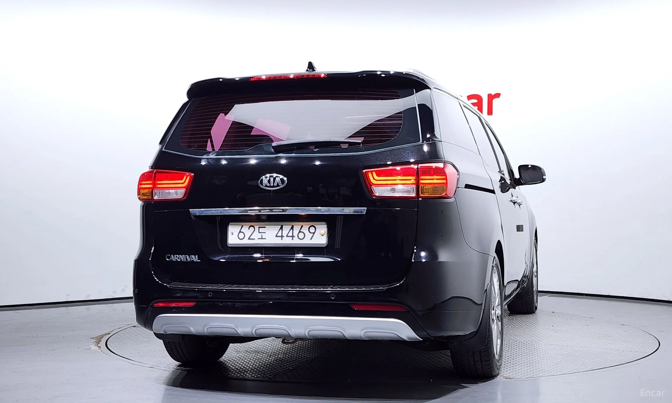 Kia Carnival превью 3