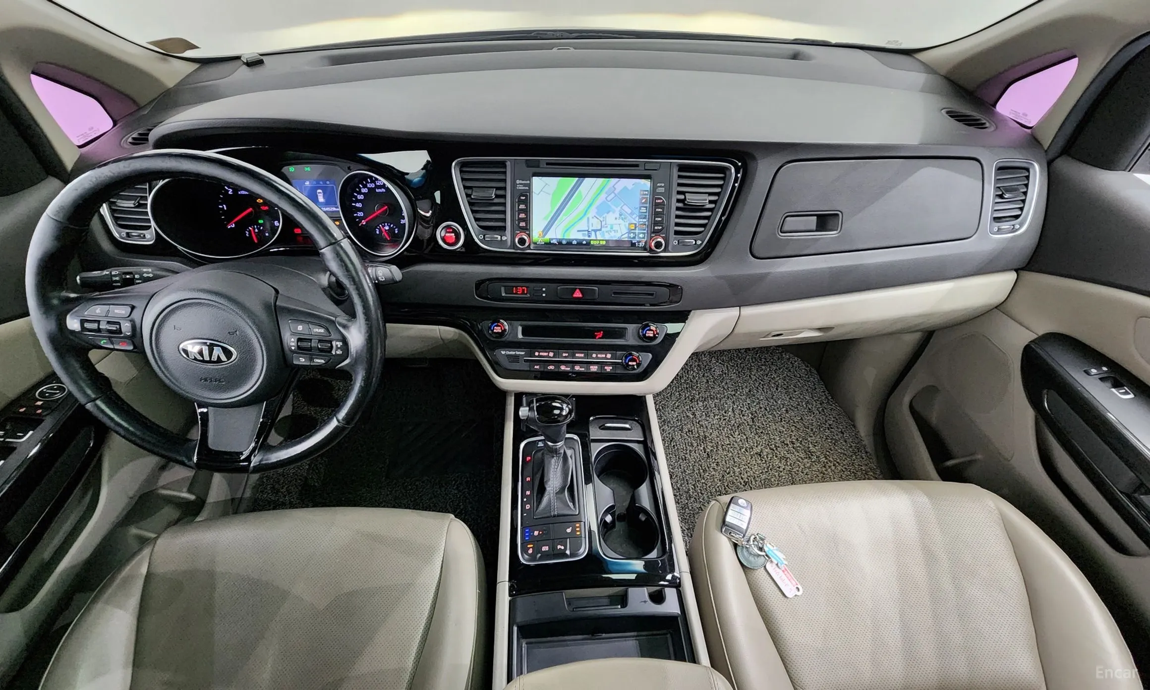 Kia Carnival превью 4