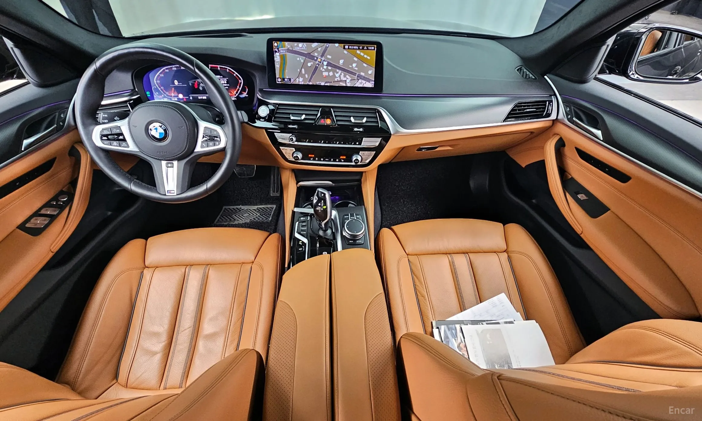BMW 5 Series (G30) превью 4