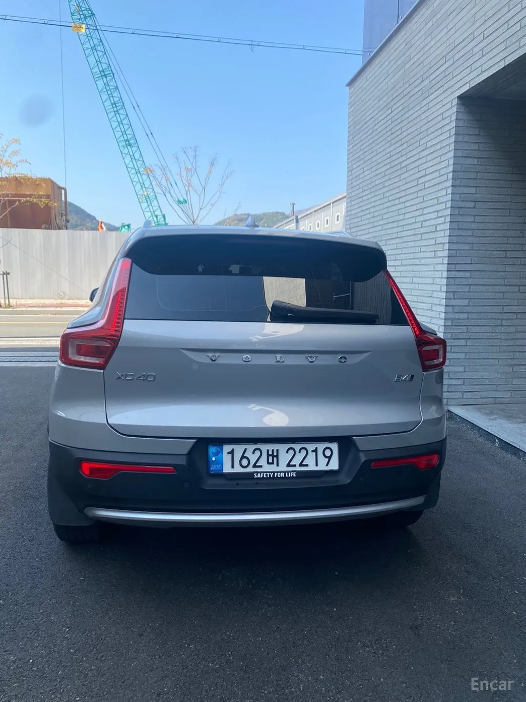 Volvo XC40 превью 4
