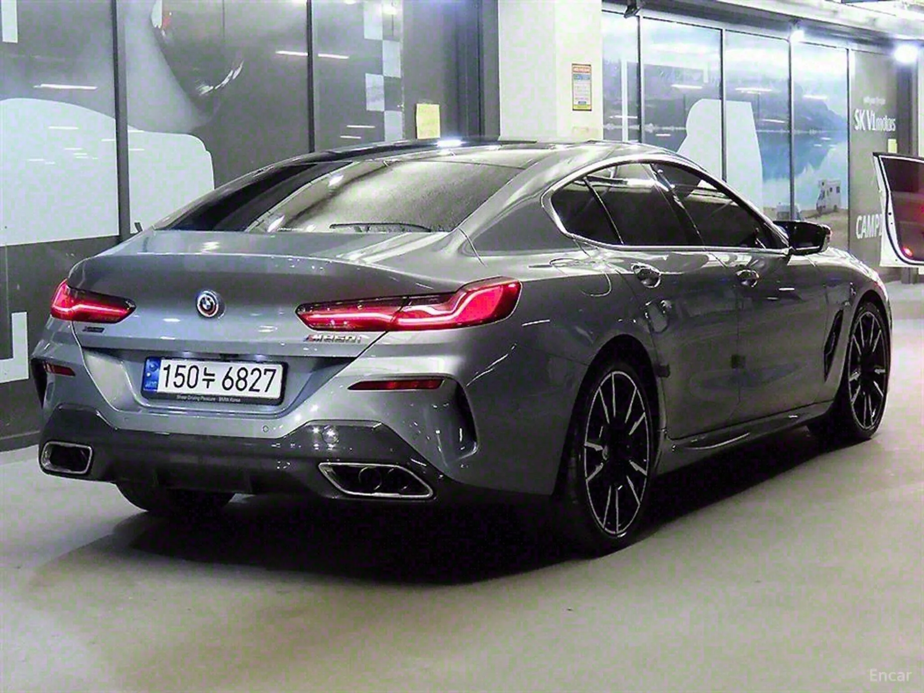BMW 8-series (G15) превью 3