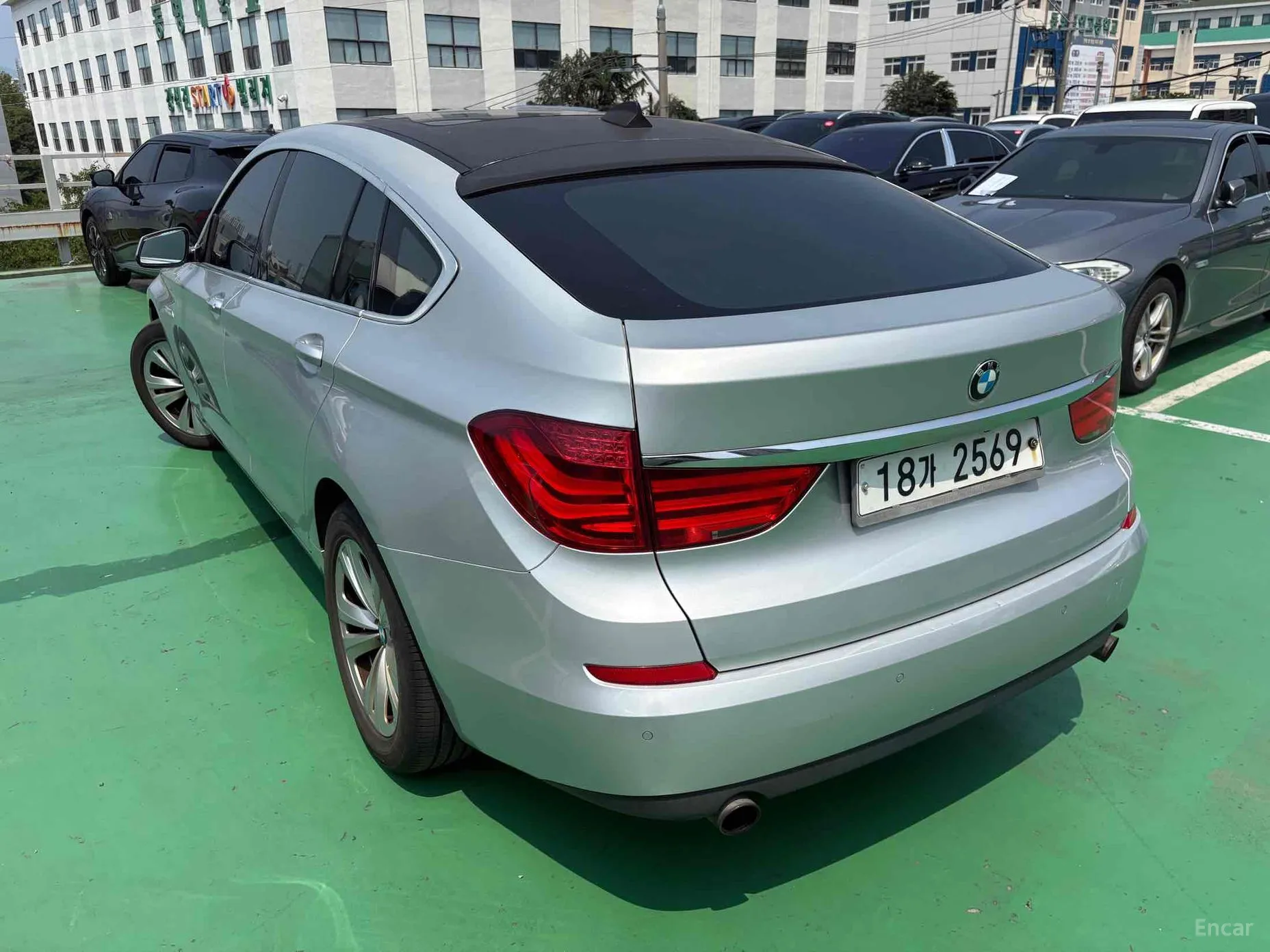 BMW 5 Series GT (F07) превью 3