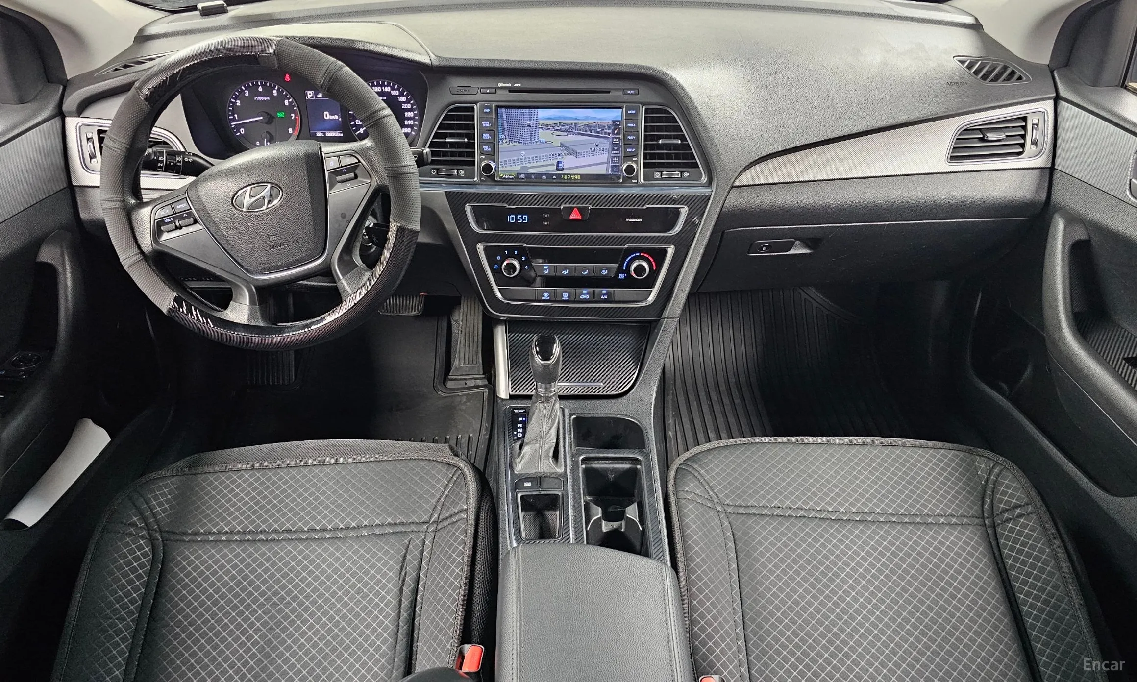 Hyundai LF Sonata превью 4
